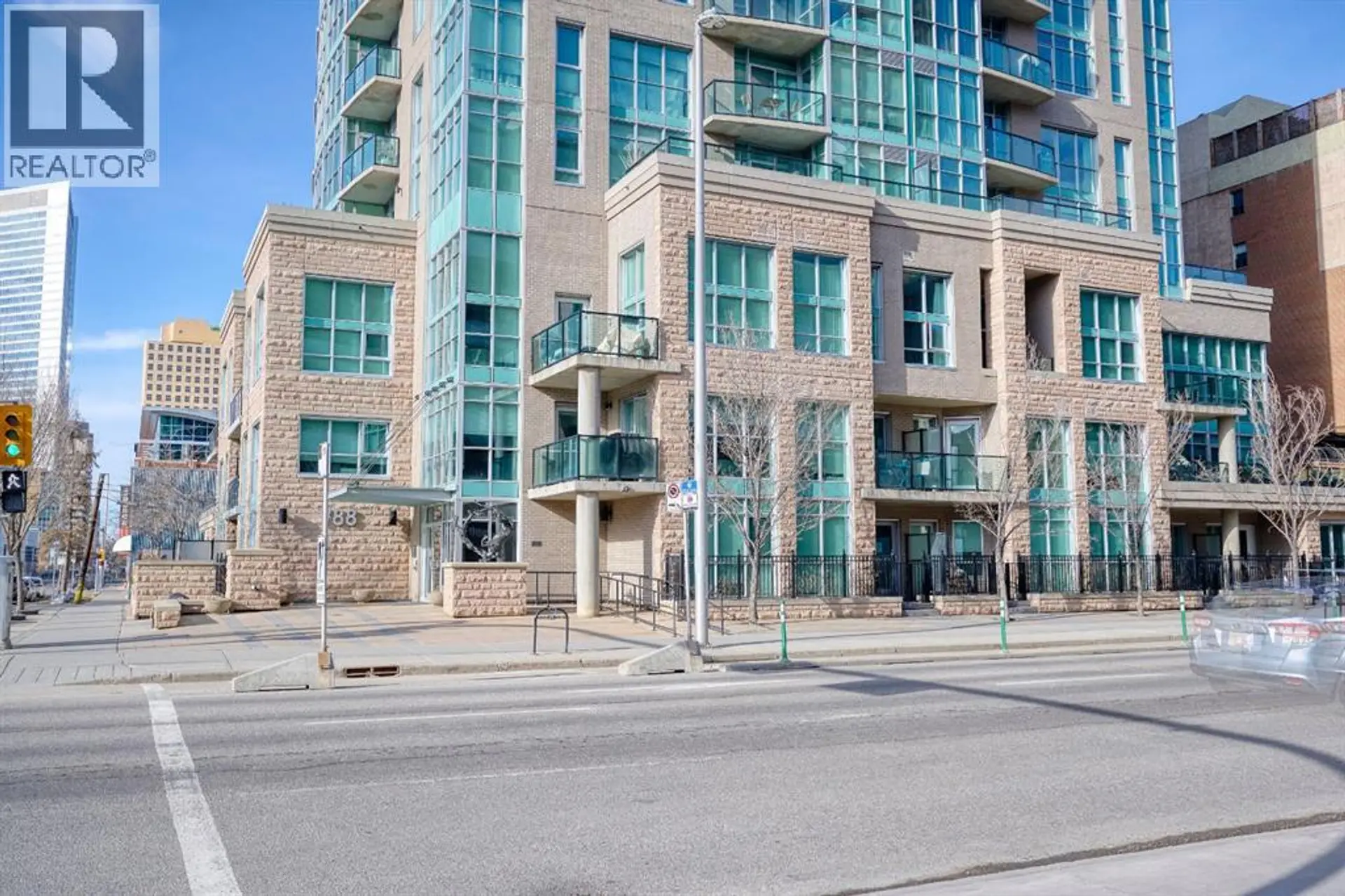 #609 788 12 Avenue SW - Image 2