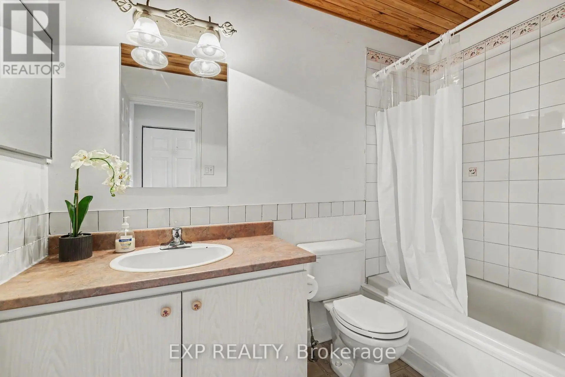 1410 BALLARD COURT - Image 13