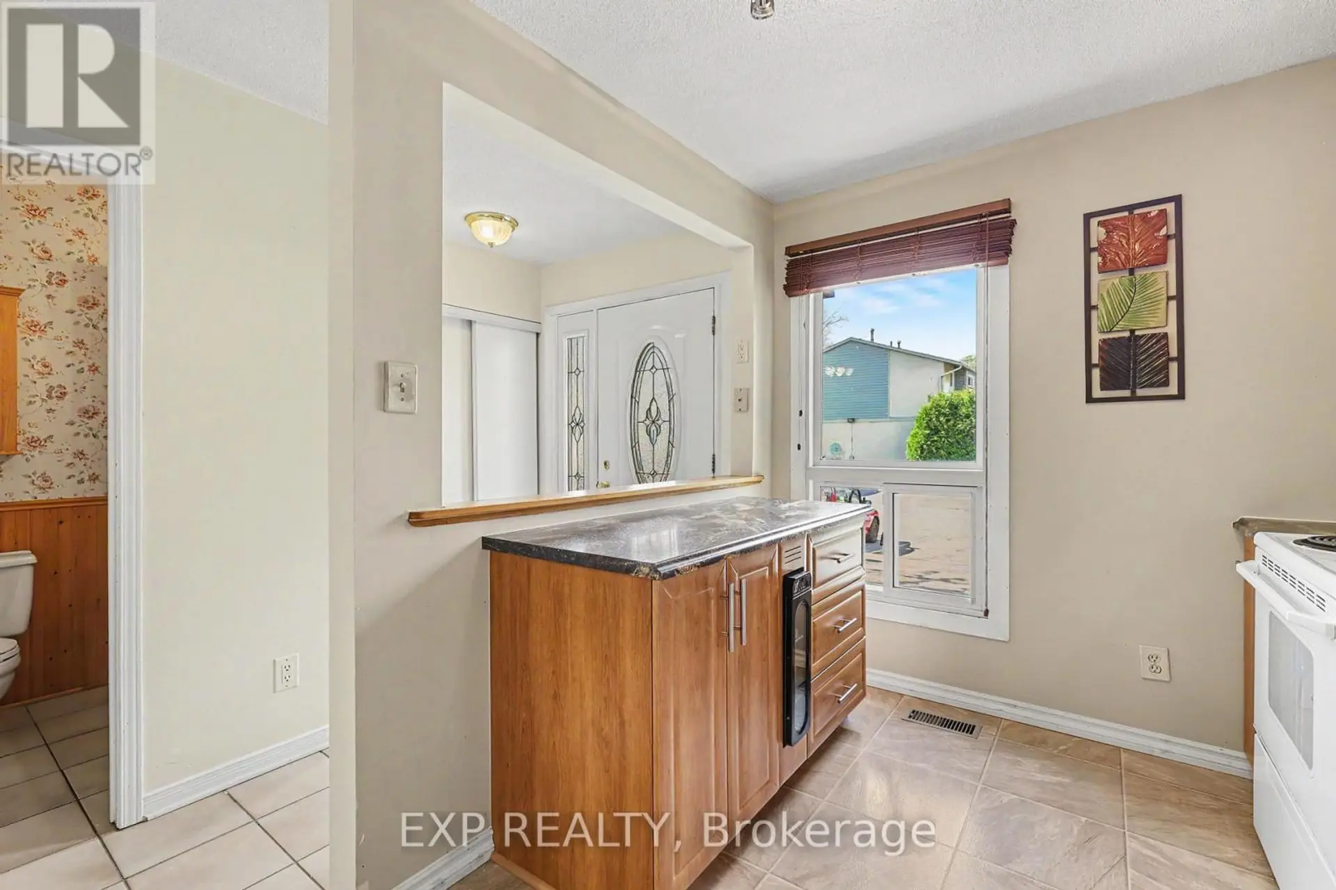 1410 BALLARD COURT - Image 3