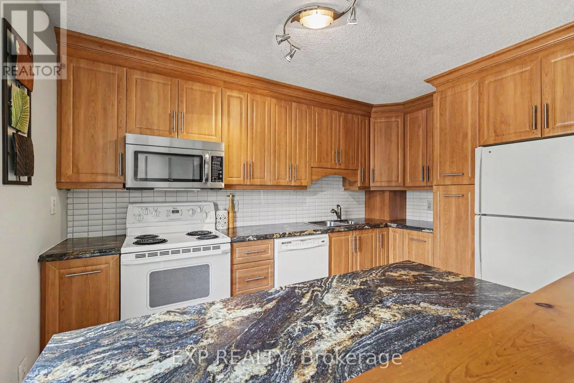 1410 BALLARD COURT - Image 4