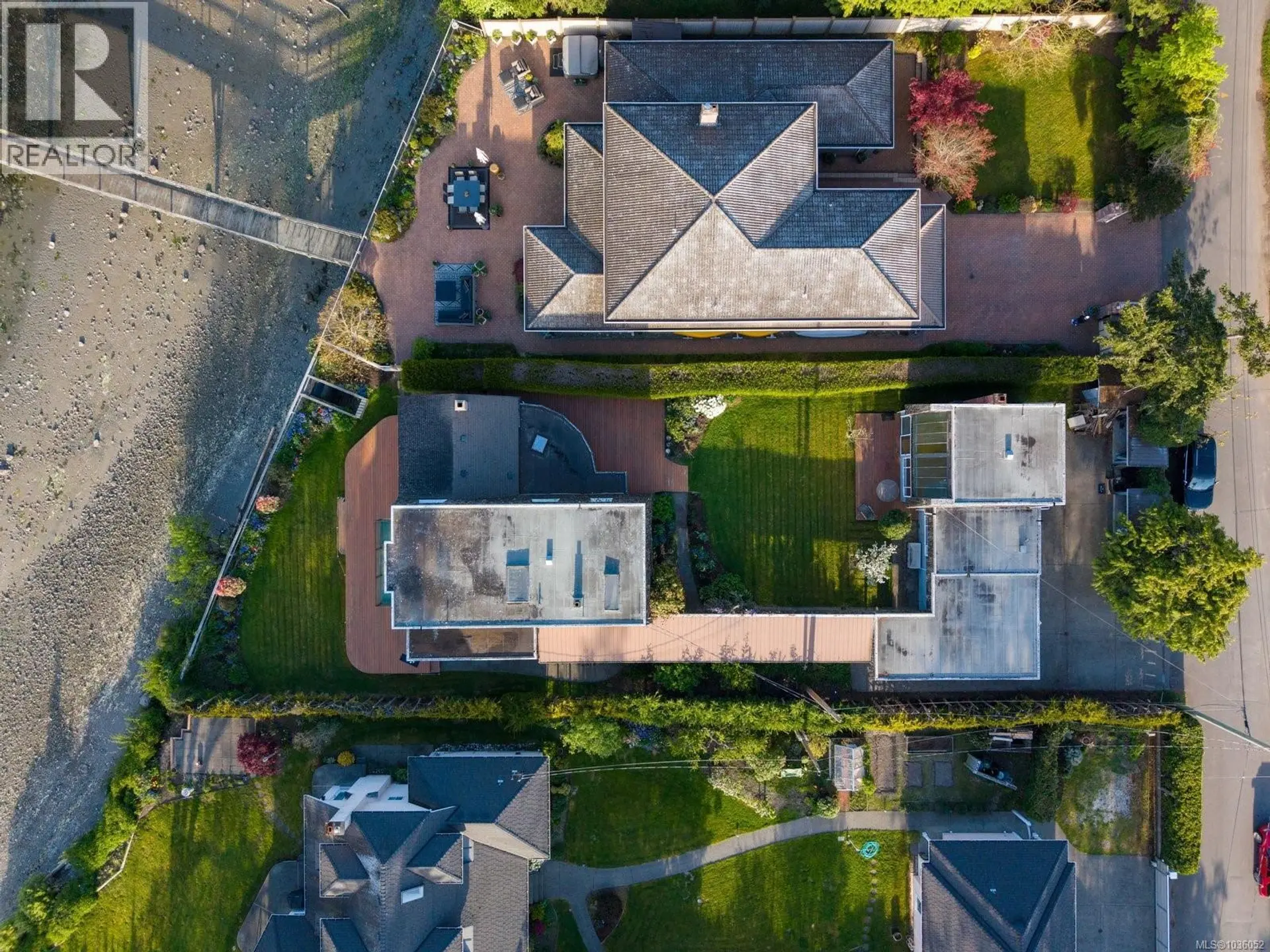 2444 Whidby Lane - Image 4