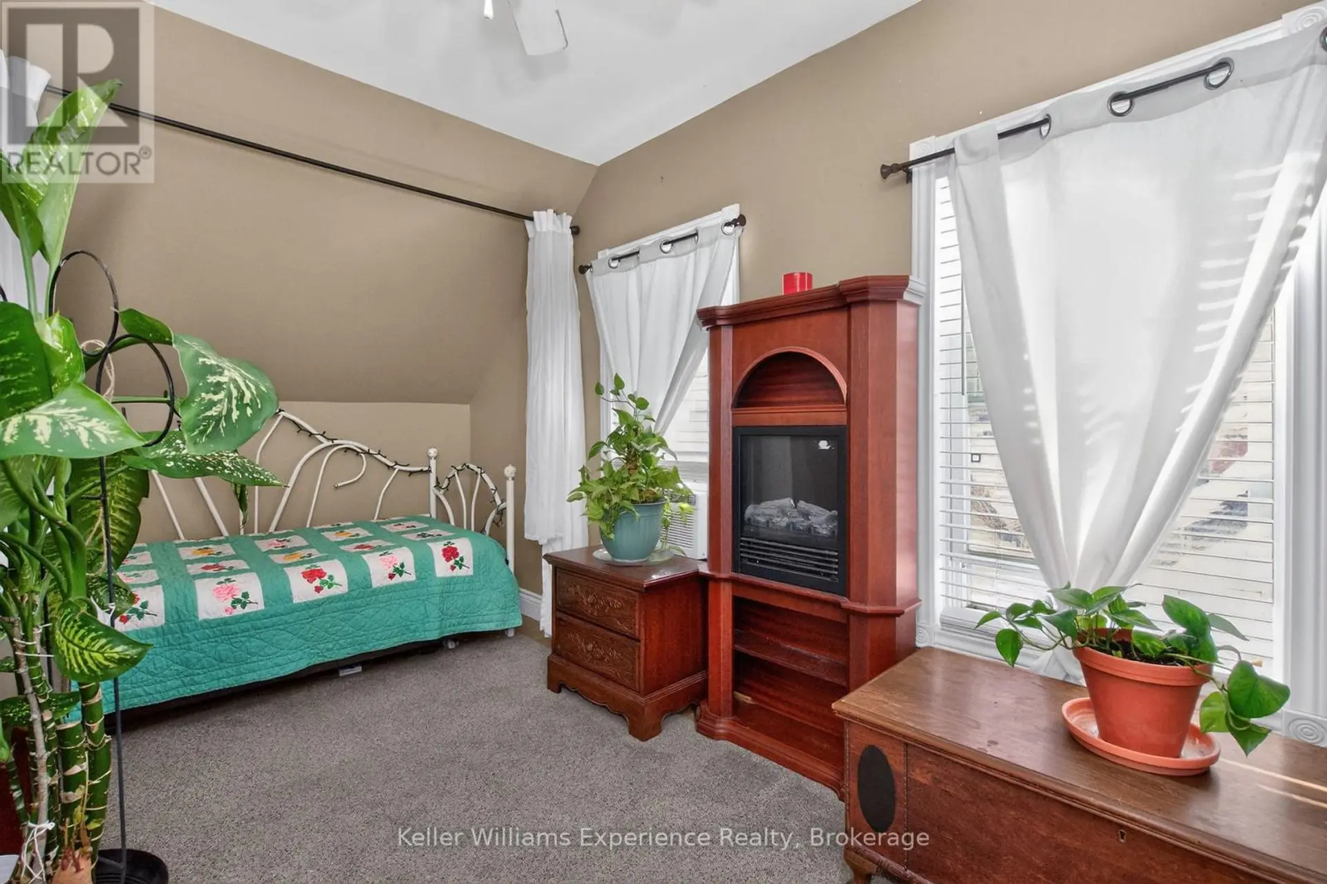 107 PINE STREET - Image 13
