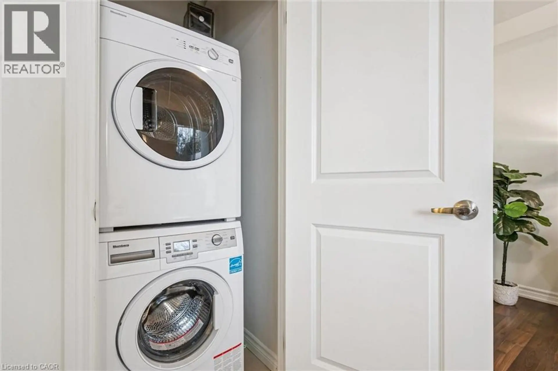 #210 1280 GORDON Street - Image 15