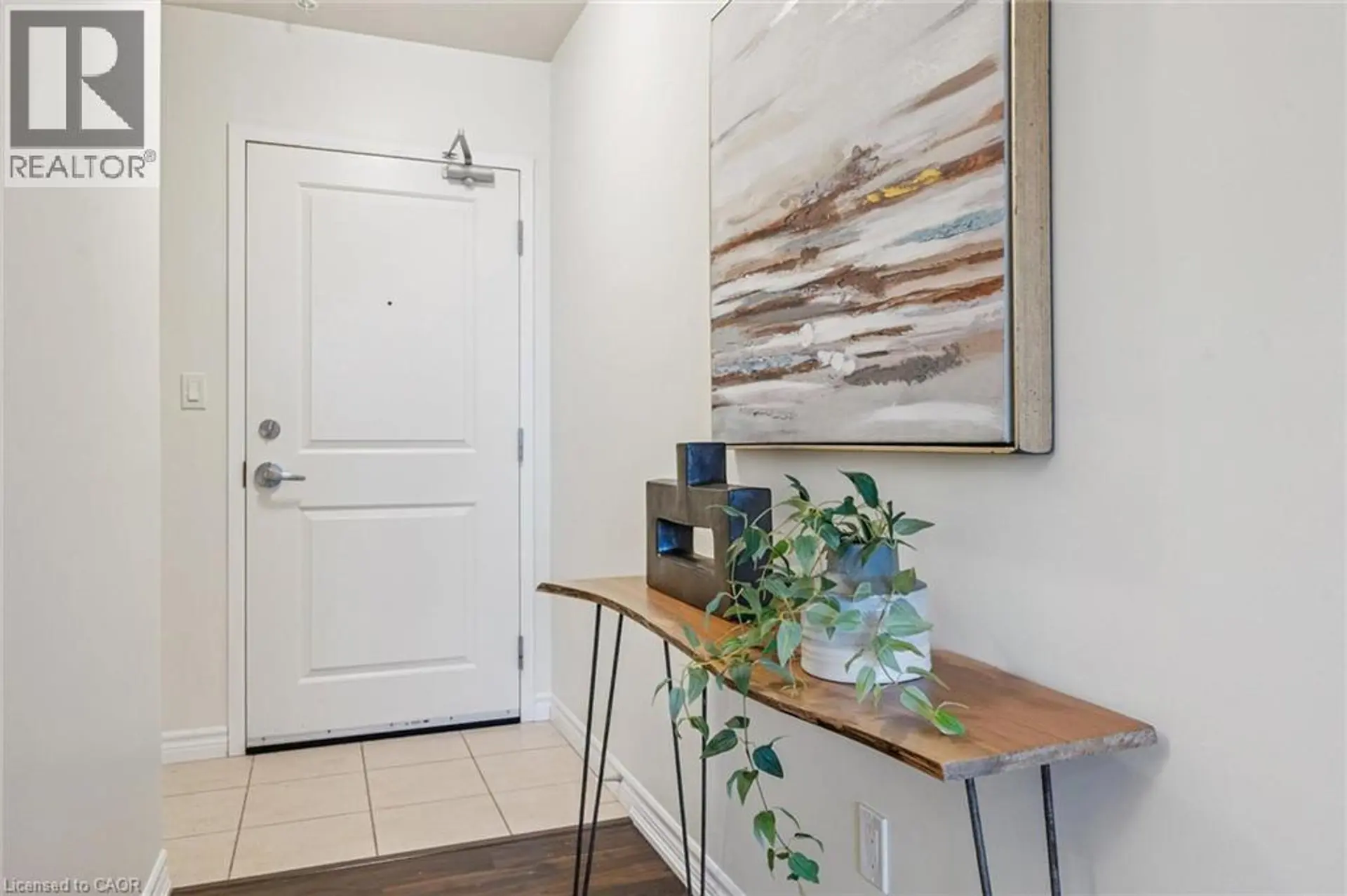 #210 1280 GORDON Street - Image 3