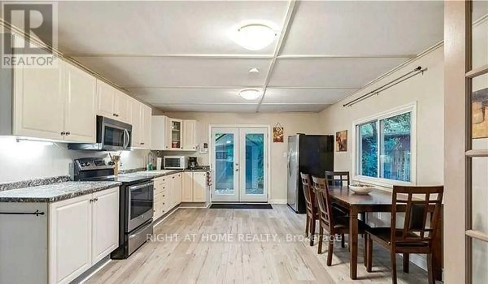 71 ANTIQUARY ROAD - Image 14