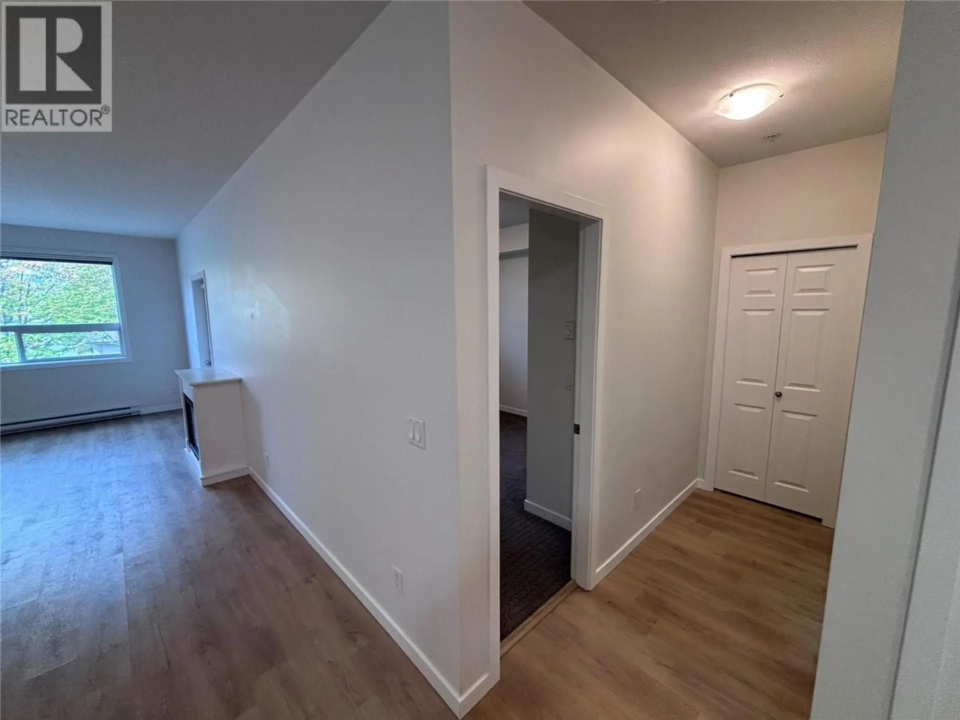#210 778 Rutland Road N - Image 8