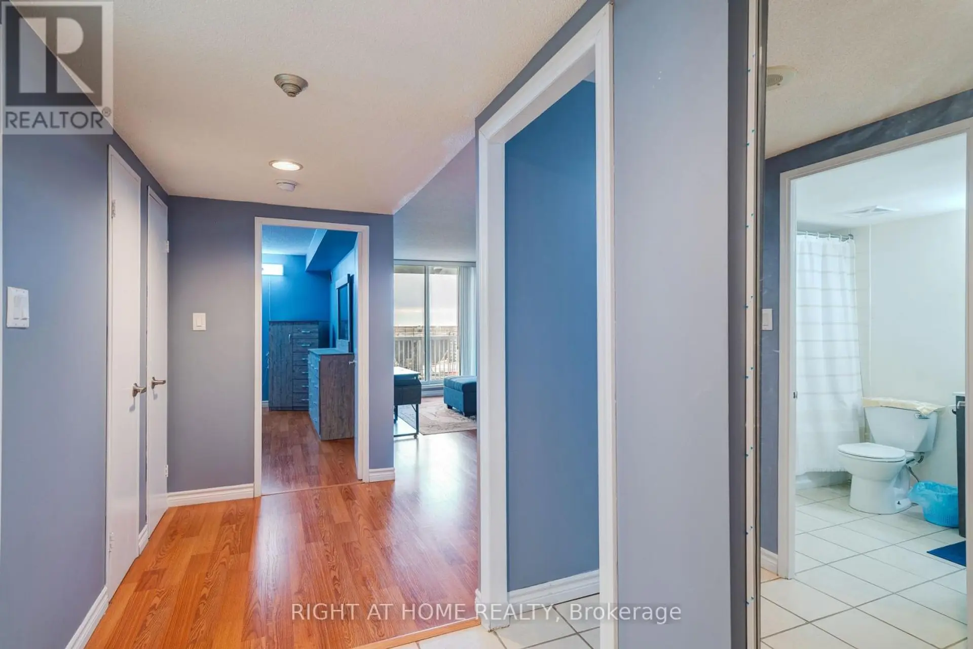 #1005 15 SEWELLS ROAD - Image 3