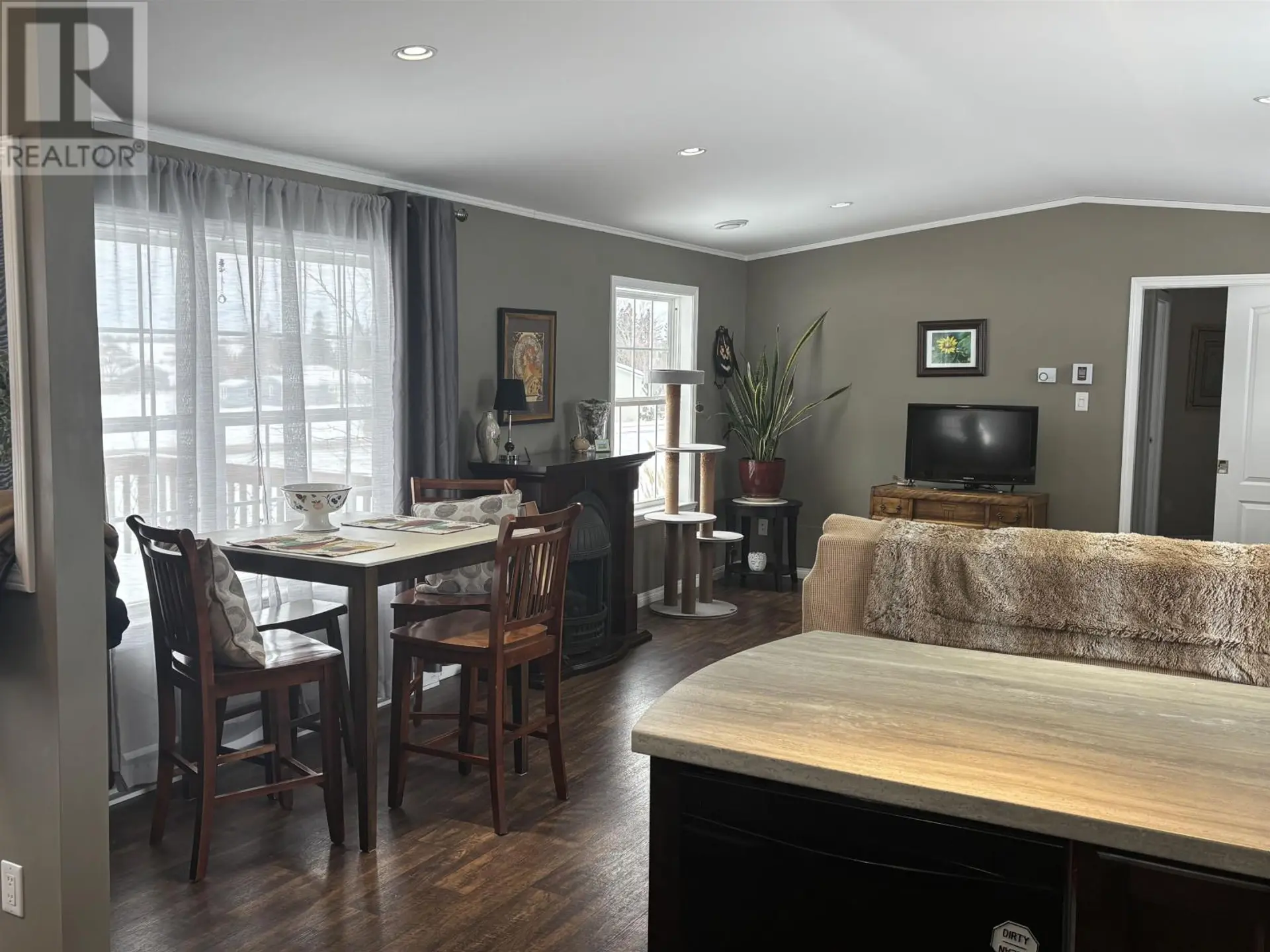 693 Fortune Wharf Road - Image 7