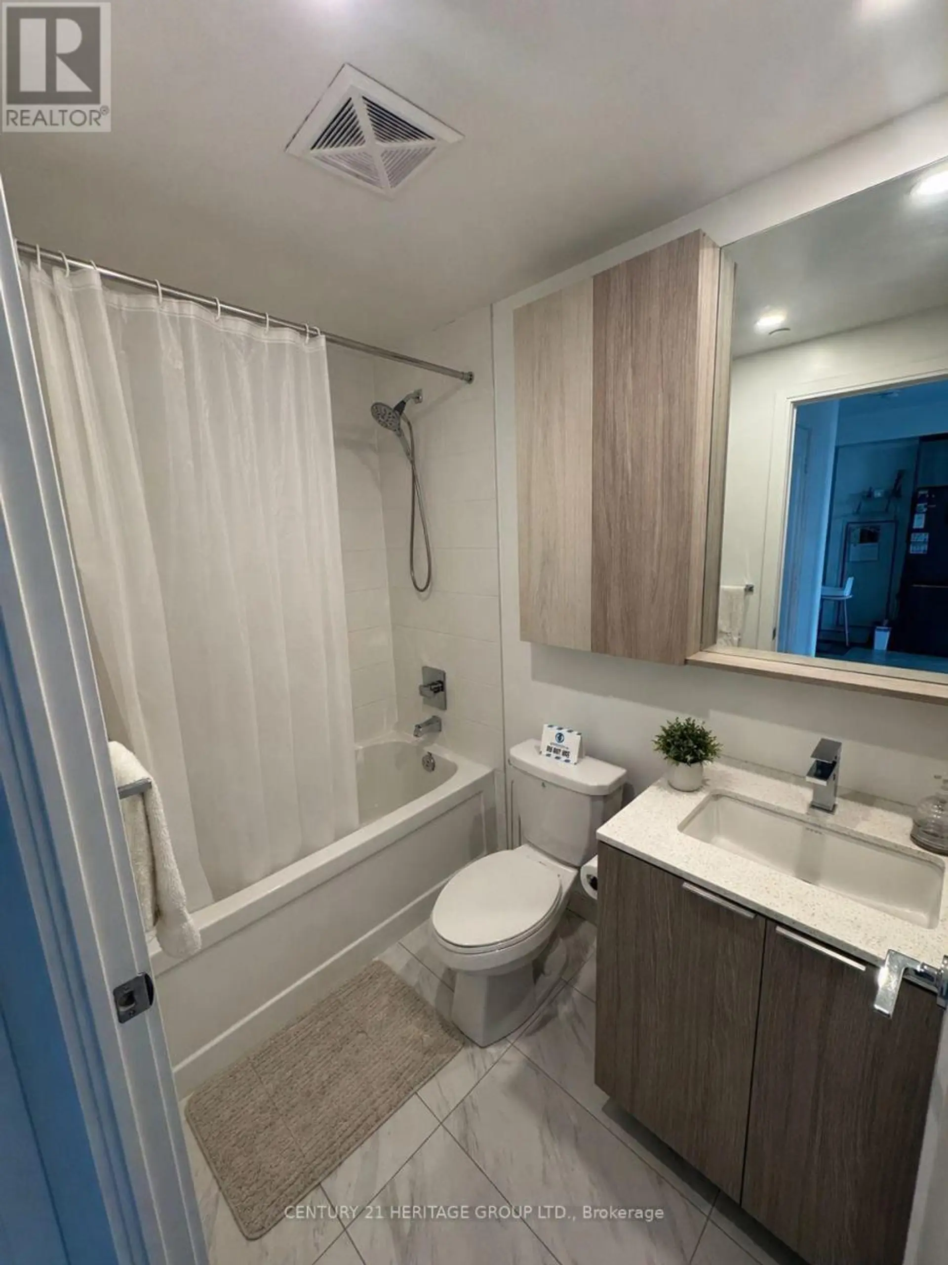 #402 65 ANNIE CRAIG DRIVE - Image 11