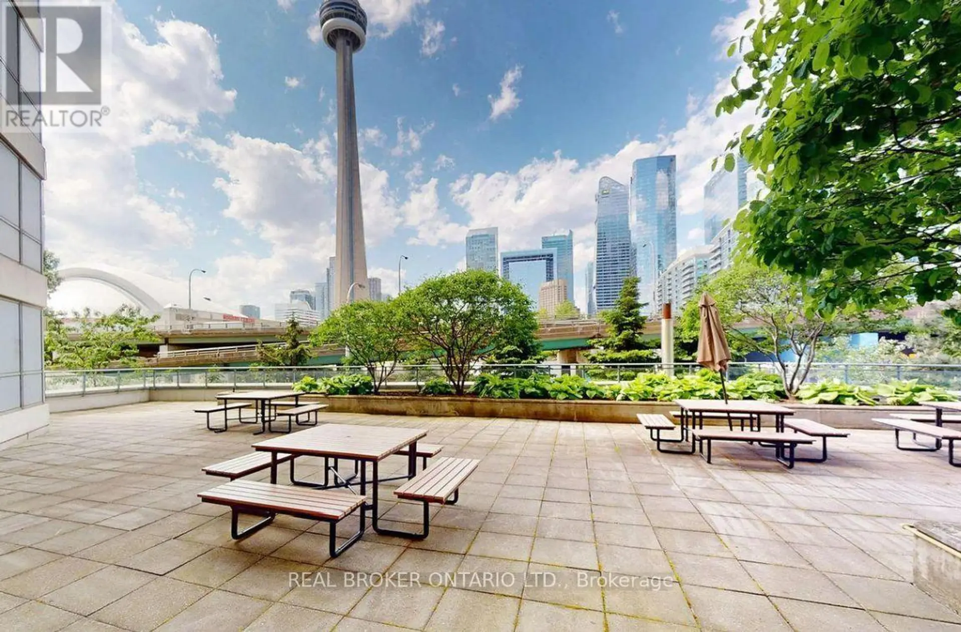 #1501 228 QUEENS QUAY W - Image 17