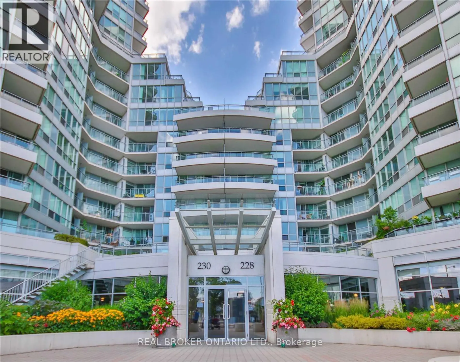 #1501 228 QUEENS QUAY W - Image 2