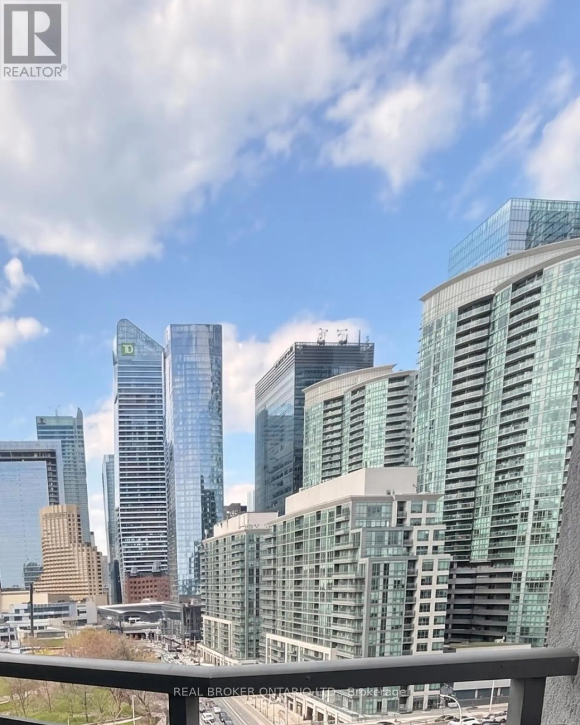 #1501 228 QUEENS QUAY W - Image 9