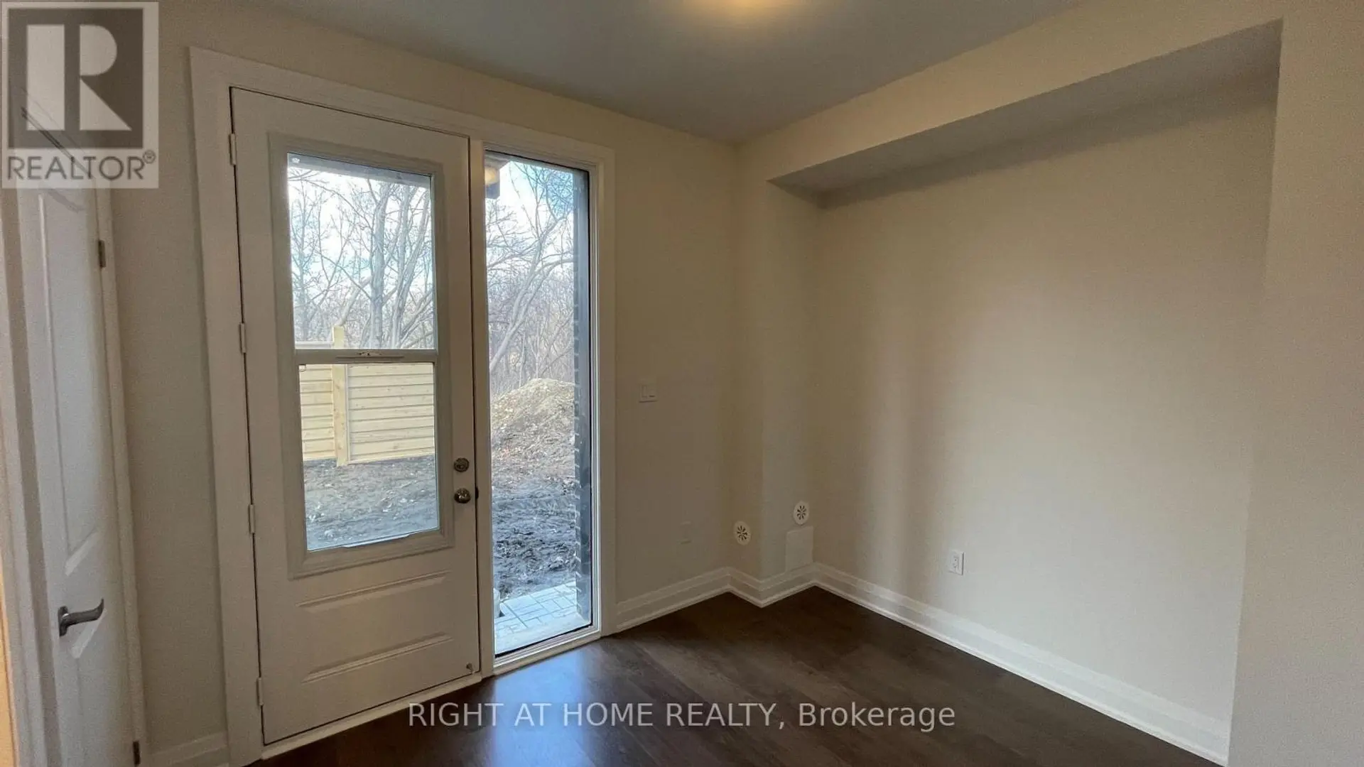 8 CREEKBANK ROAD - Image 12