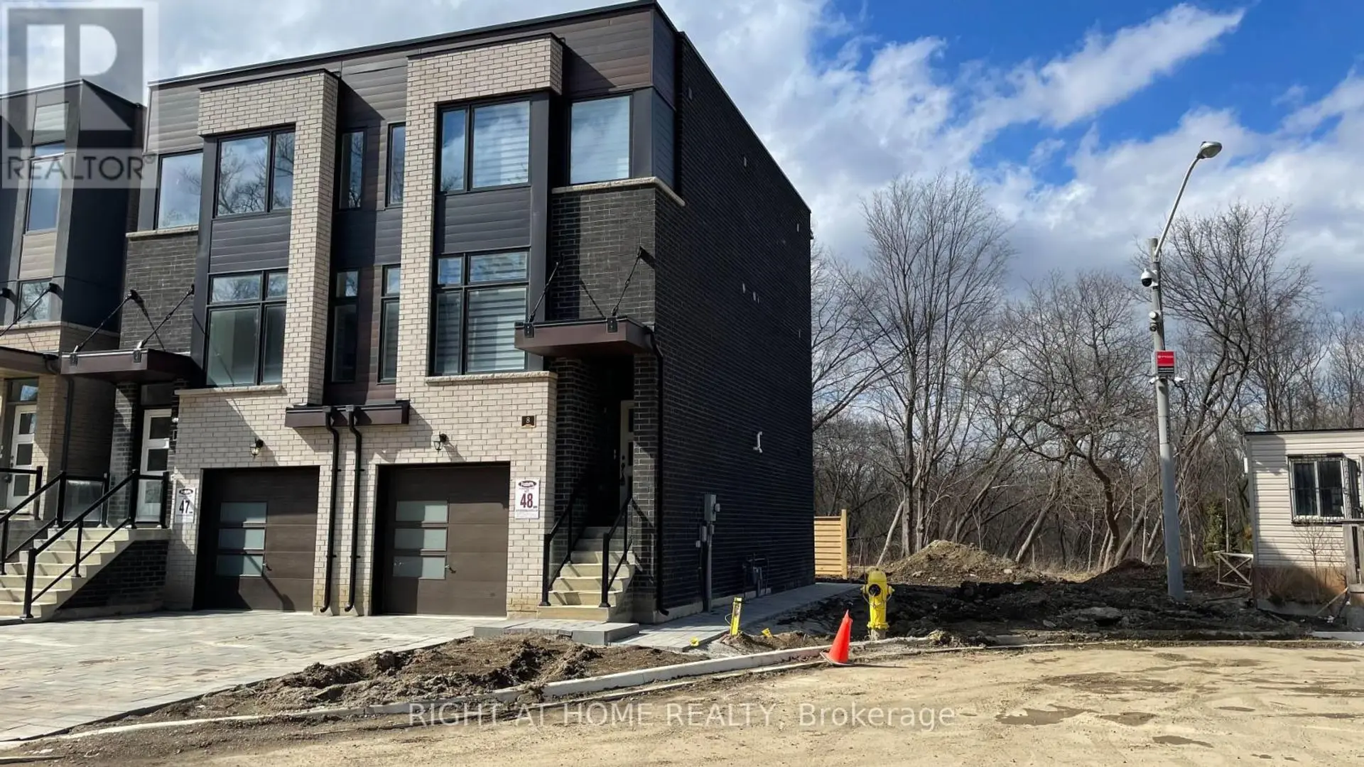 8 CREEKBANK ROAD - Image 2