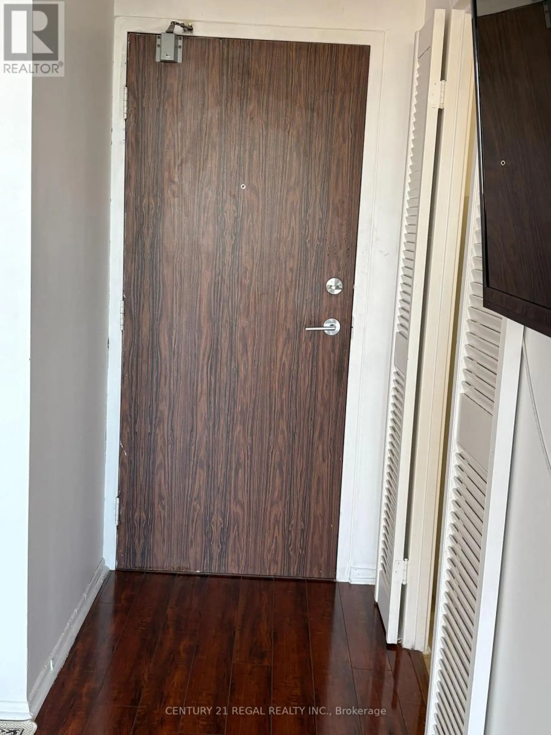 #609 100 PRUDENTIAL DRIVE - Image 13