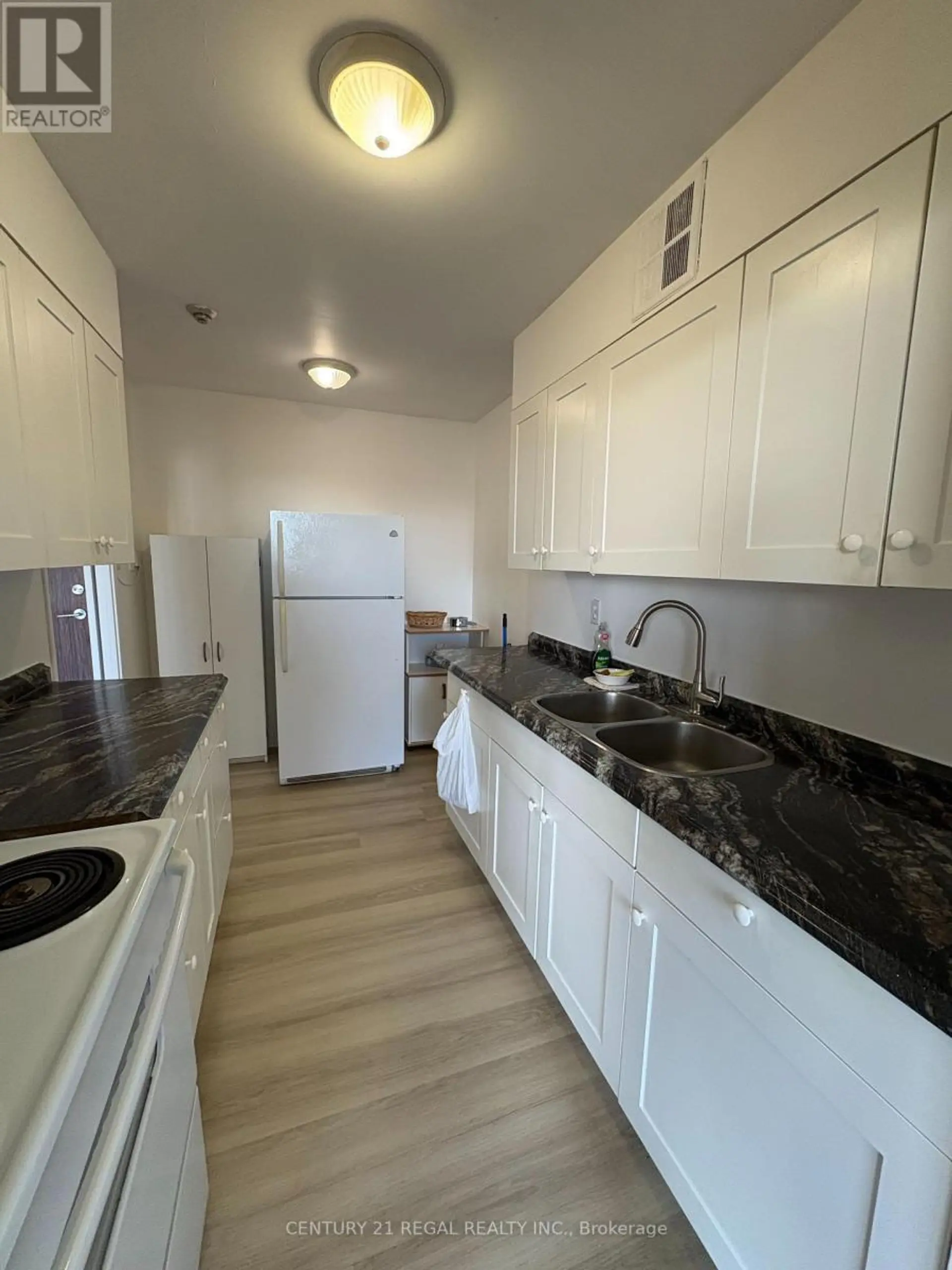 #609 100 PRUDENTIAL DRIVE - Image 6