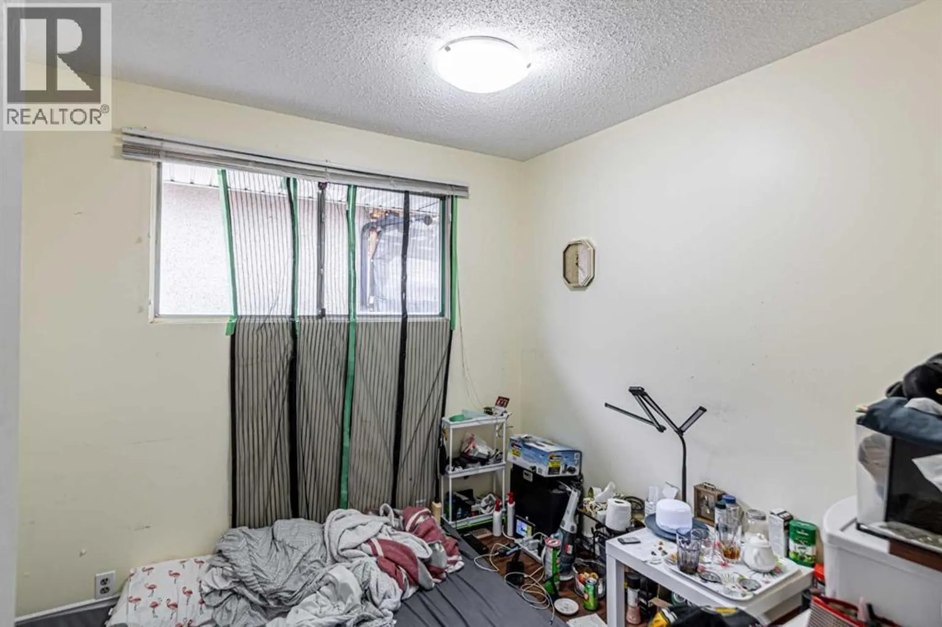 121 Margate Close NE - Image 13