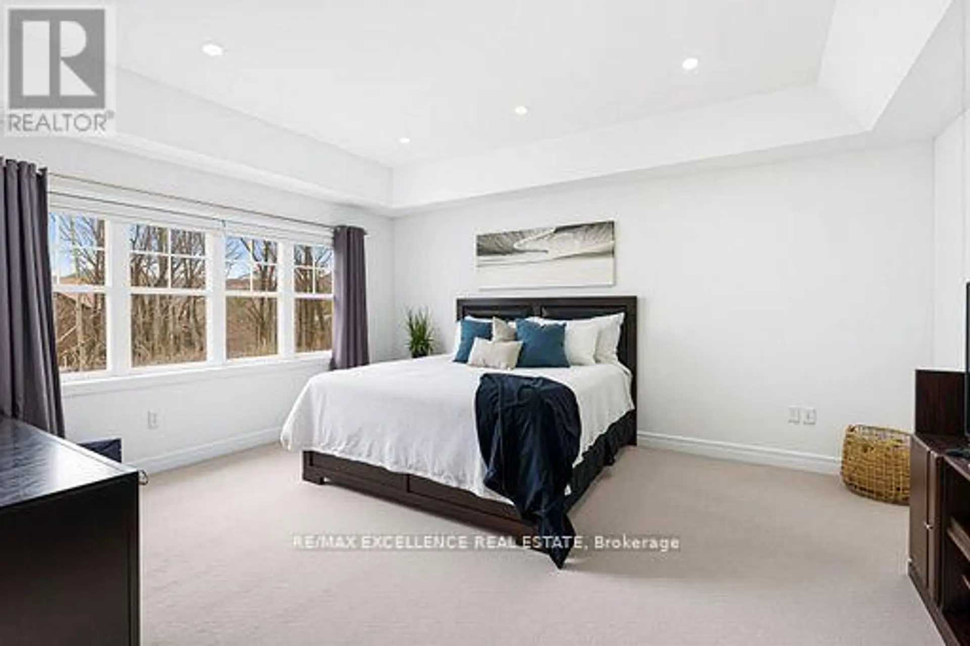 10 PENNINE DRIVE - Image 6