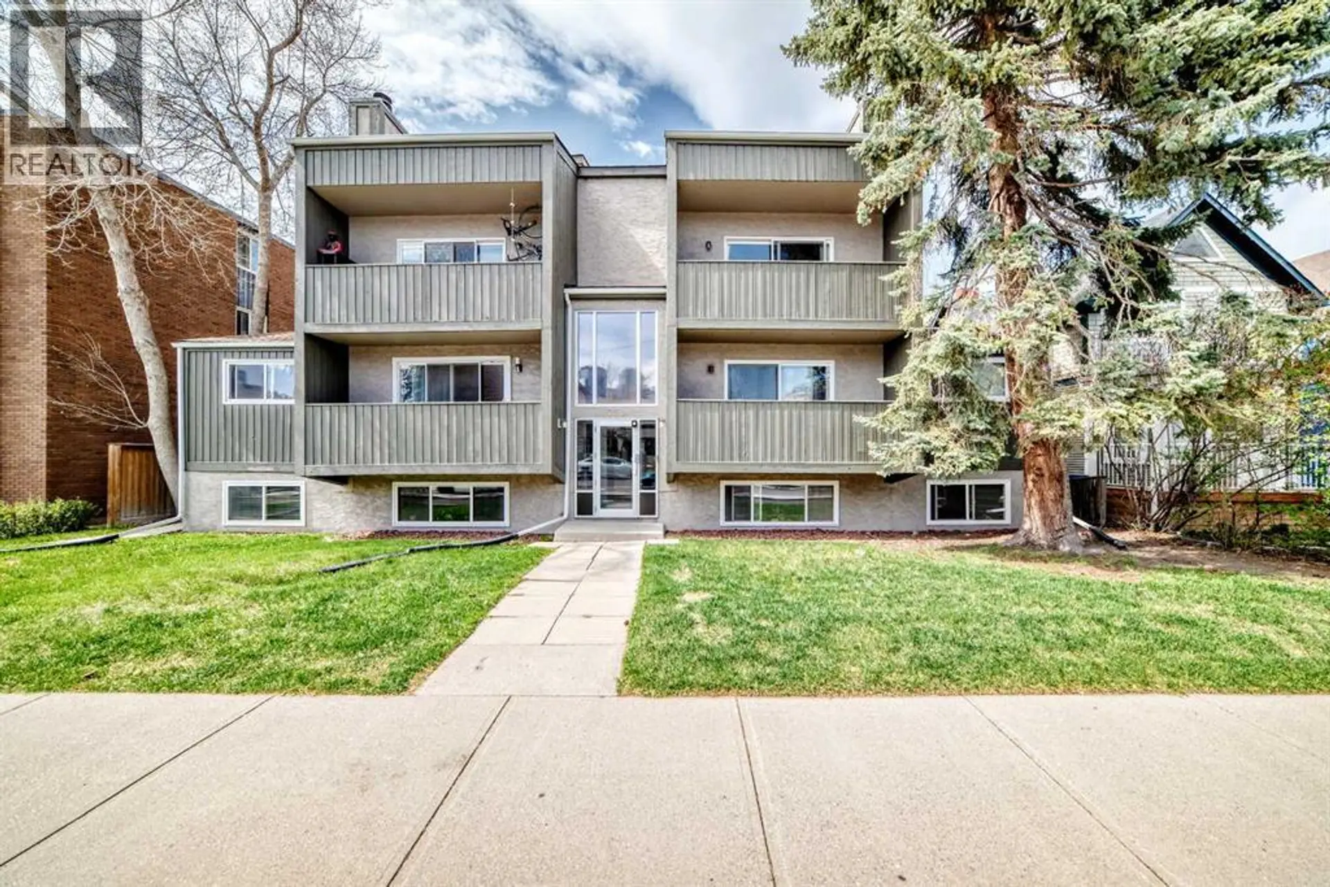 #104 730 2 Avenue NW - Image 1