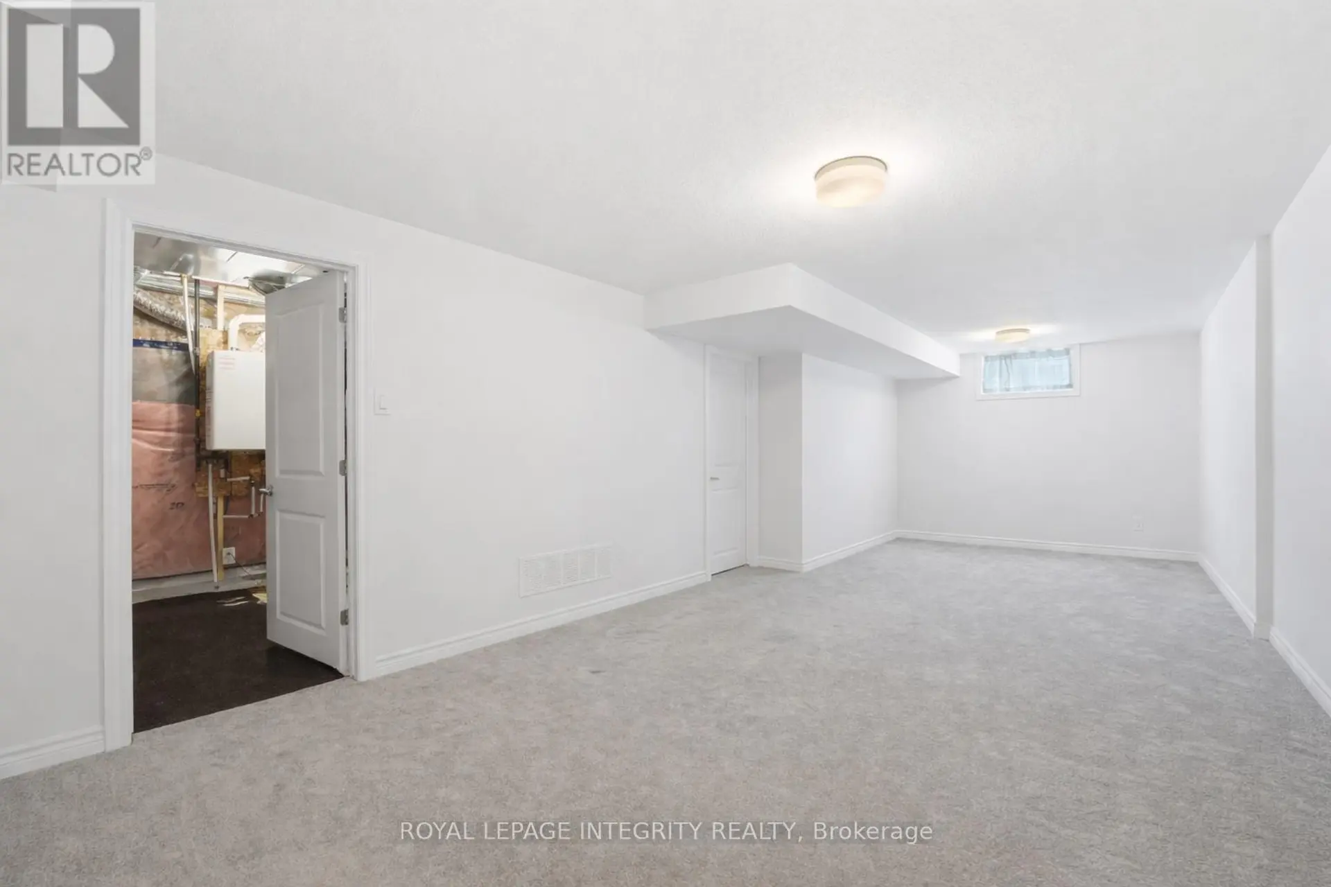 36 JARGEAU ROAD - Image 14