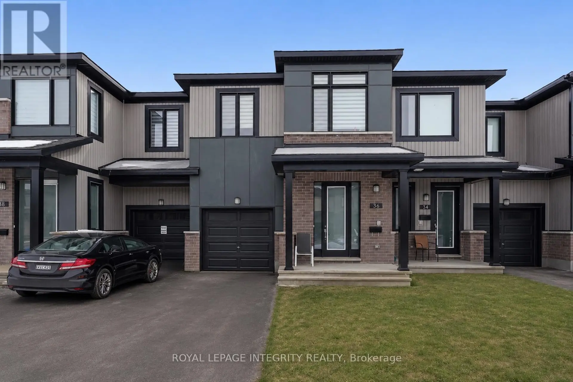 36 JARGEAU ROAD - Image 1