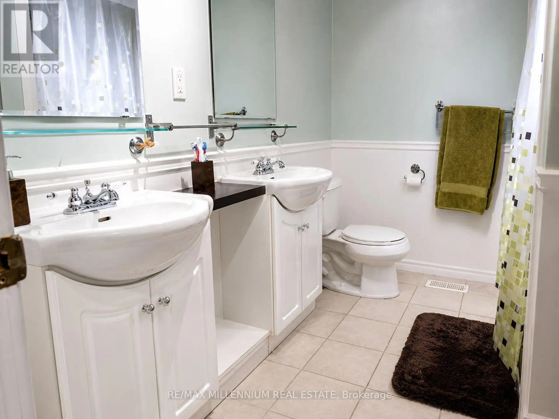 29 MAJOR OAKS DRIVE - Image 6