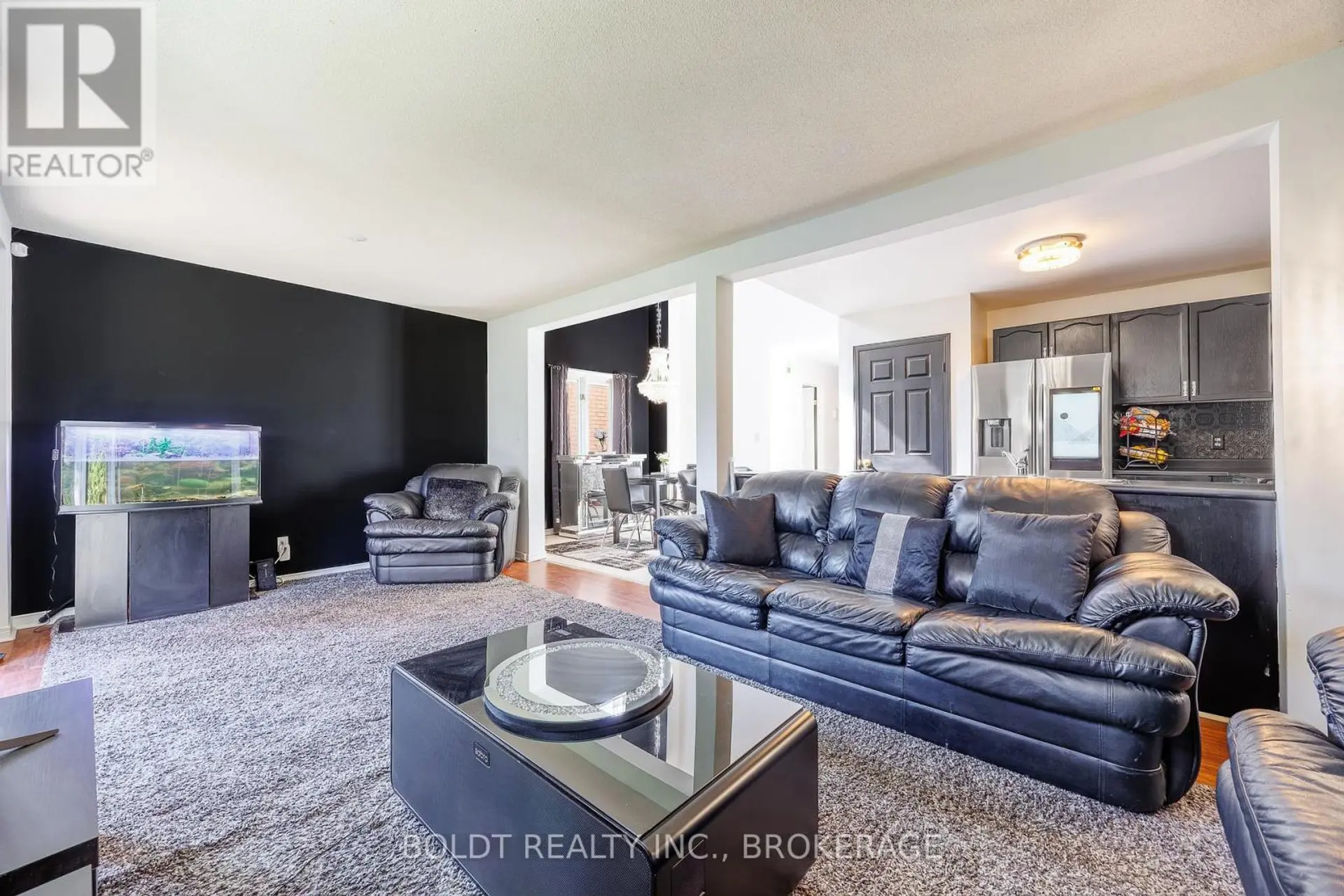 10 MARIA STREET - Image 3