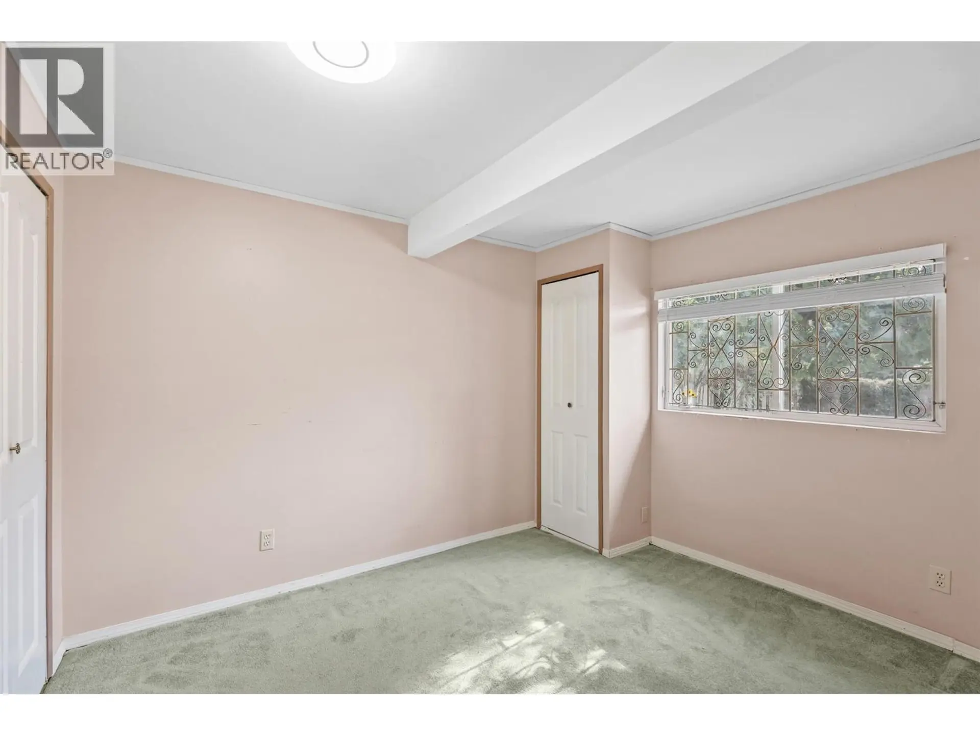 376 Alexander Avenue - Image 9