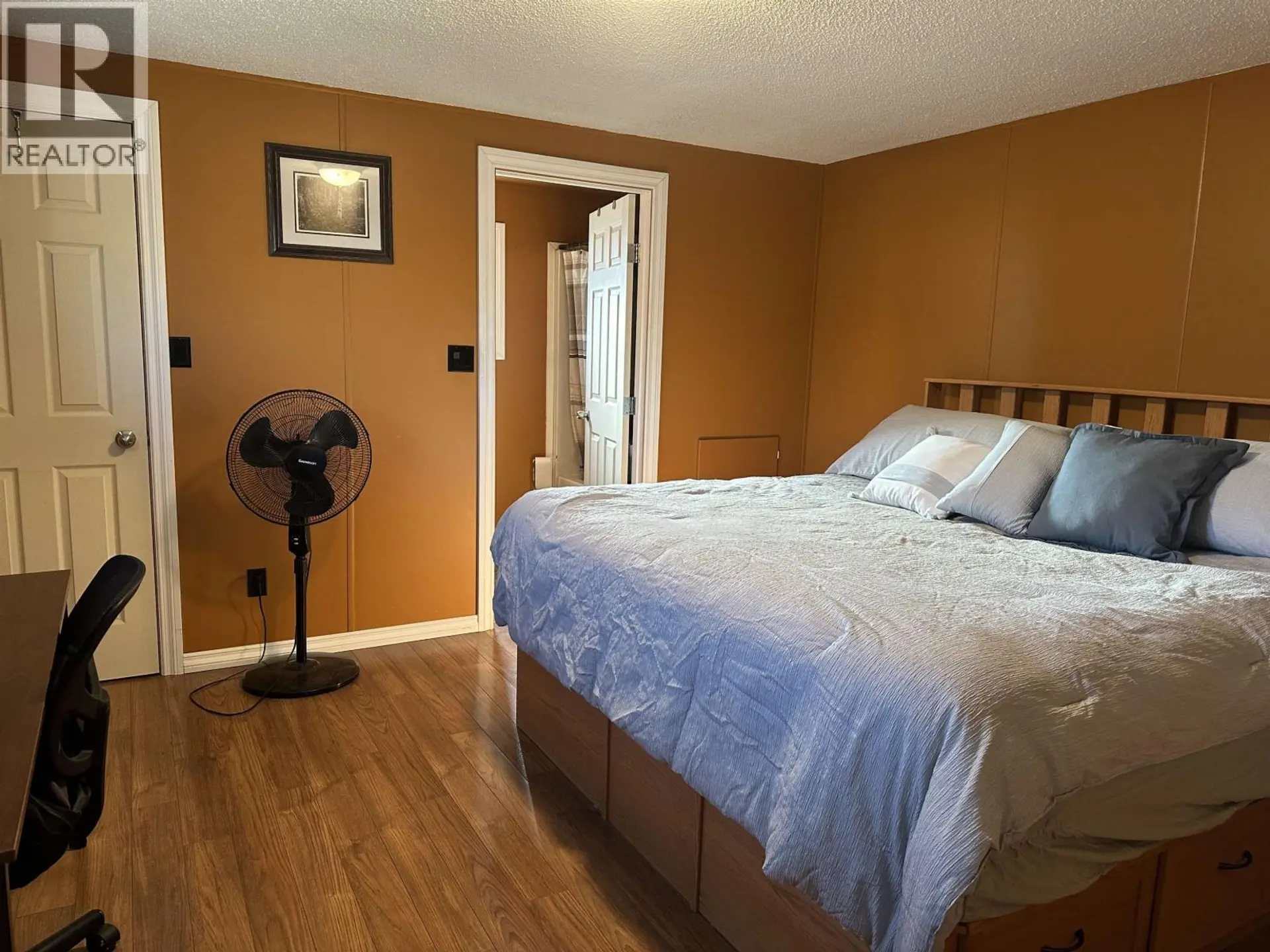 8708 76 STREET - Image 9