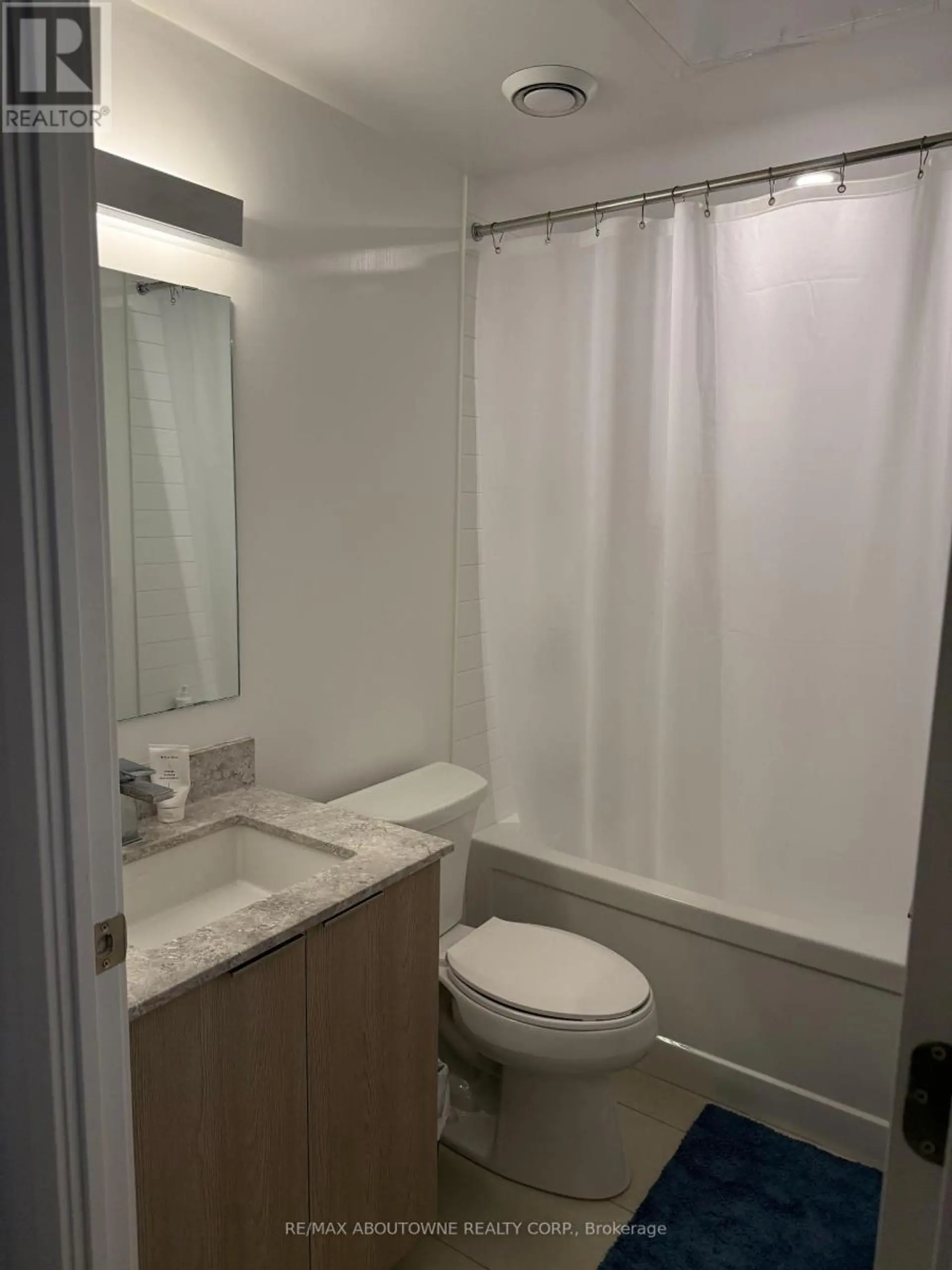 #1202 18 MAITLAND TERRACE - Image 5