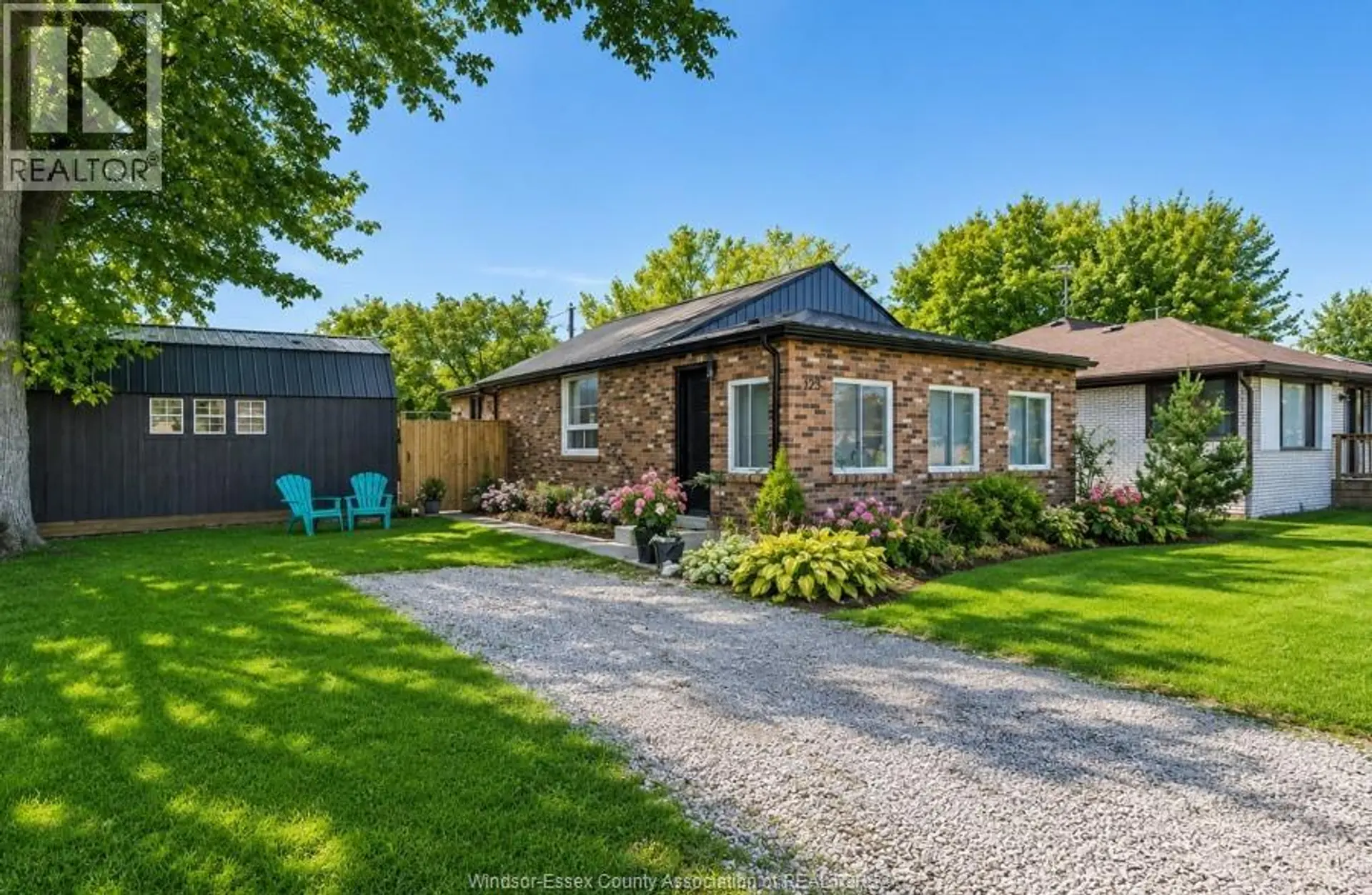 125 CRYSTAL LANE - Image 1