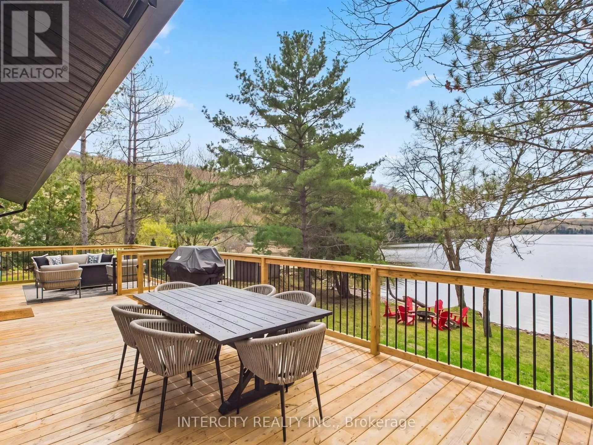 #3 1052 COVE ROAD - Image 2