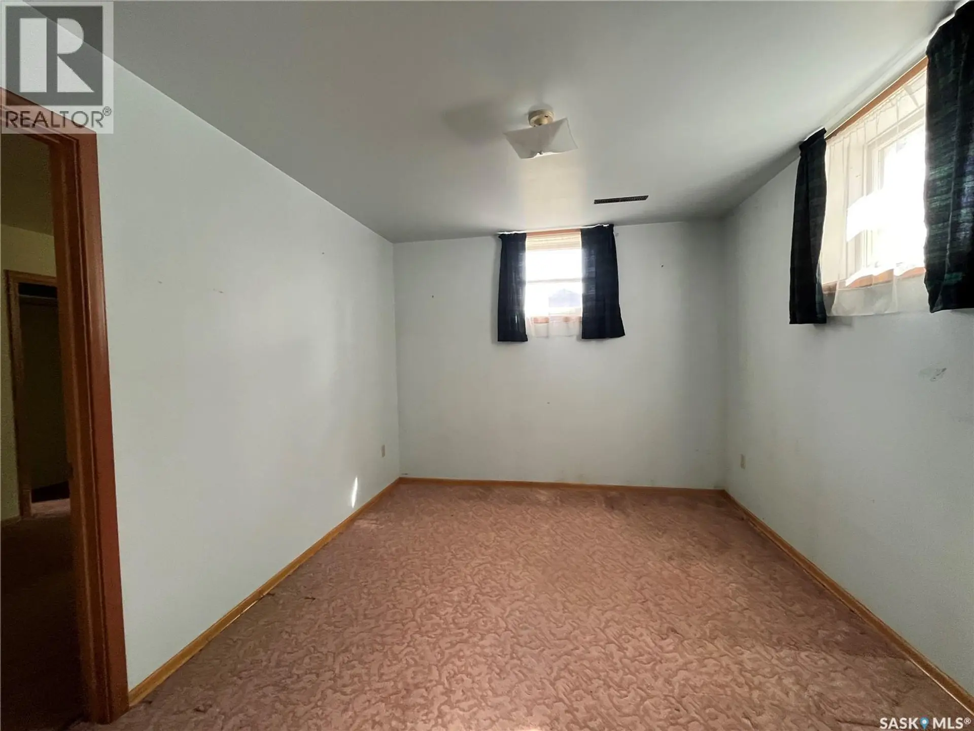 1010 13th STREET W - Image 14