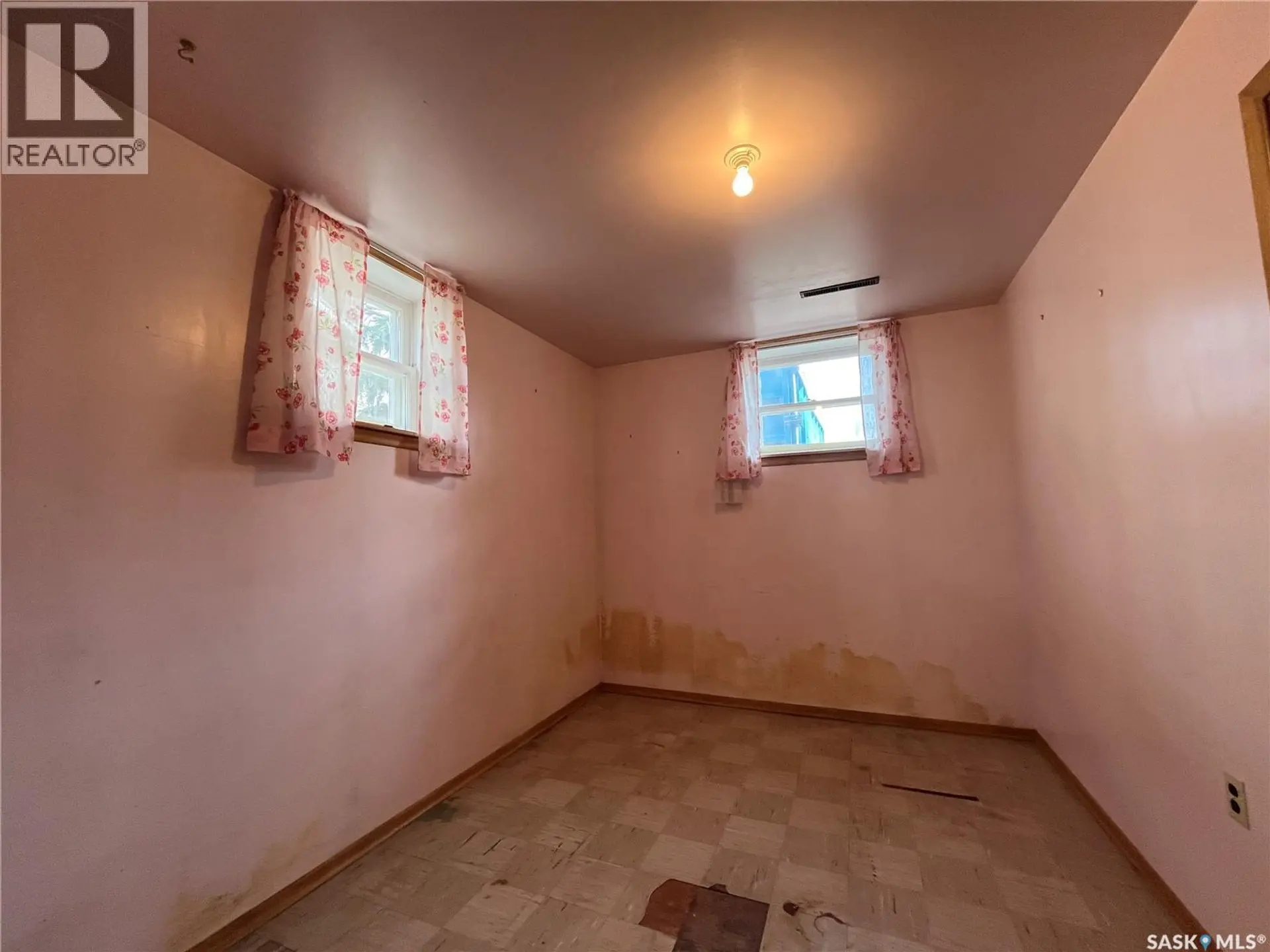1010 13th STREET W - Image 16