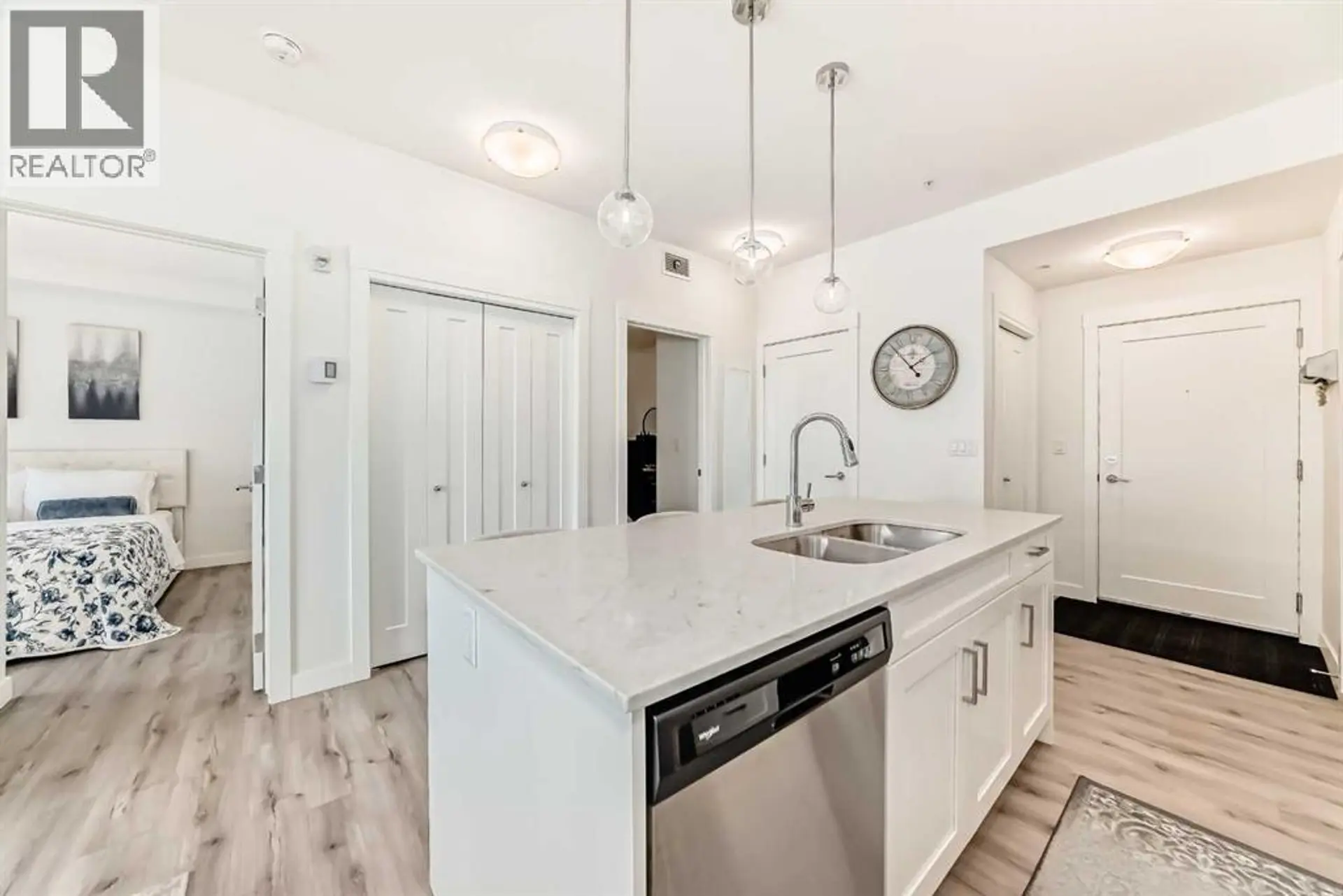 #311 40 Walgrove  SE - Image 6