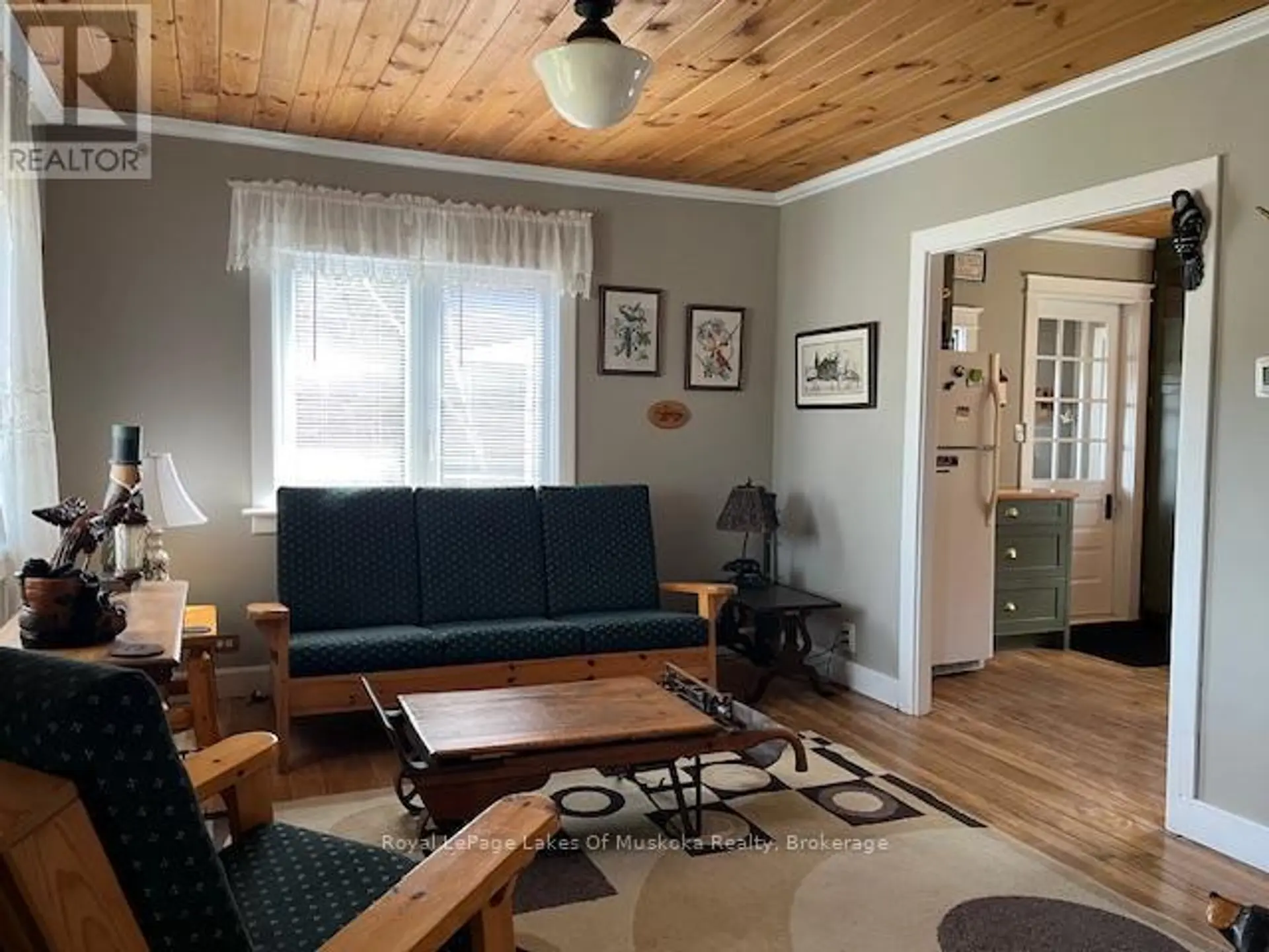 319 ONTARIO STREET - Image 13