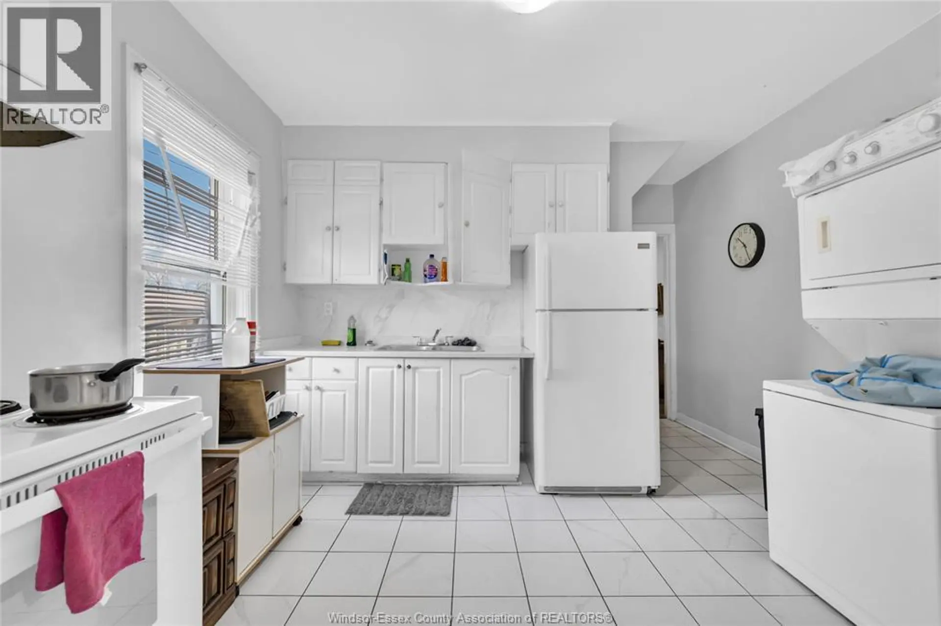 3497 PETER STREET - Image 8