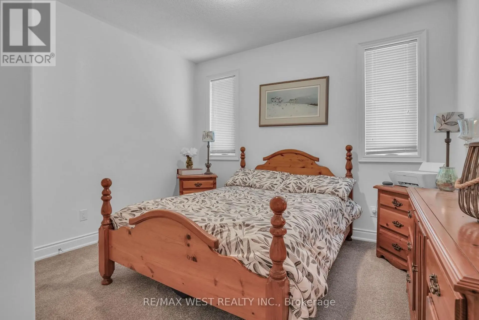2 SYCAMORE CIRCLE - Image 10
