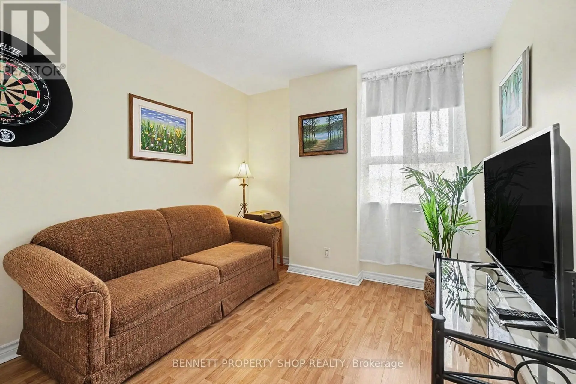 #410 2000 JASMINE CRESCENT - Image 11