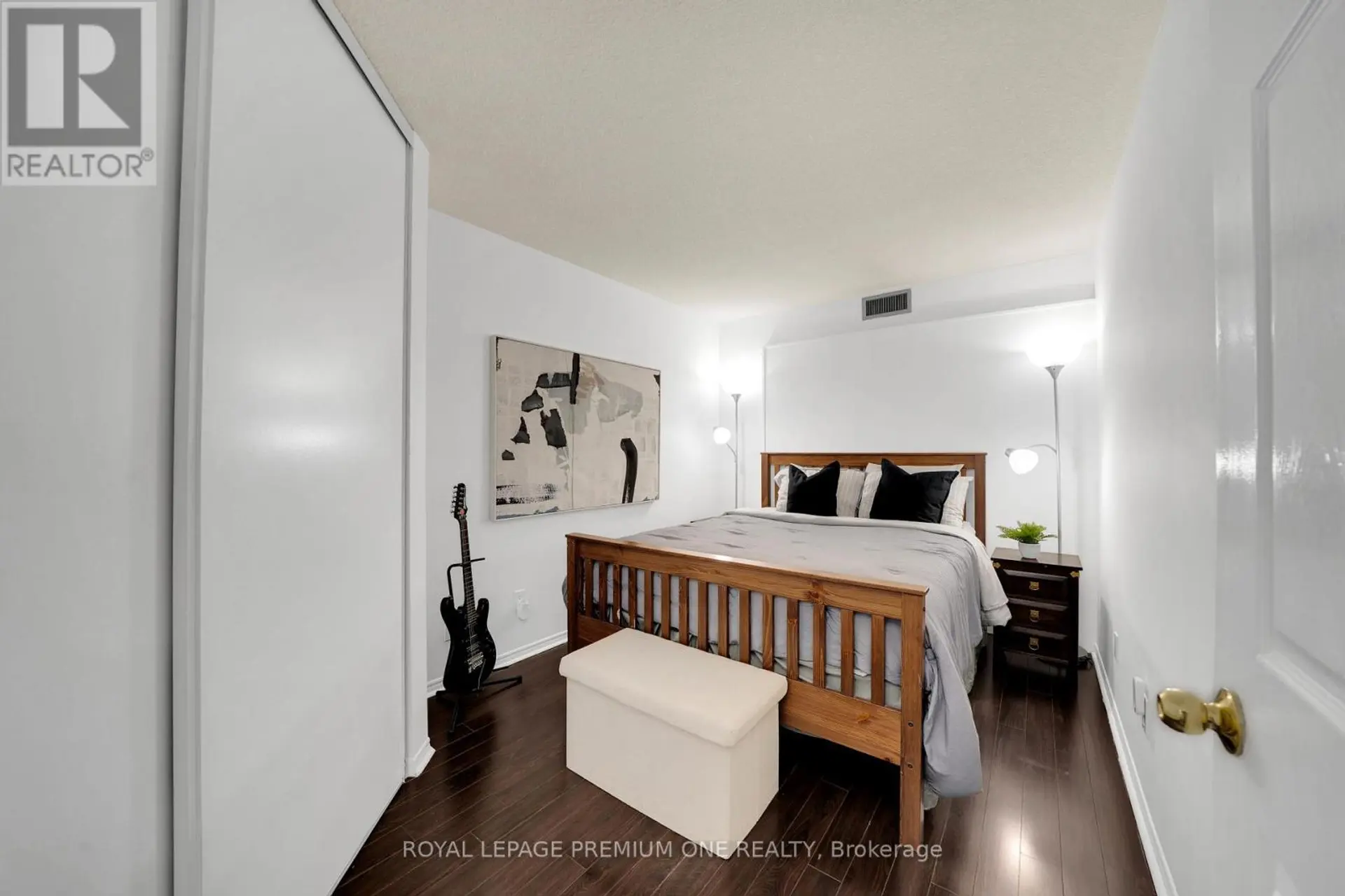 #310 1001 CEDARGLEN GATE - Image 10