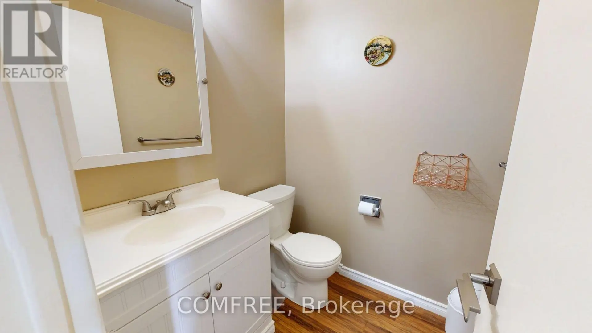 #6 268 PRESLAND ROAD - Image 11