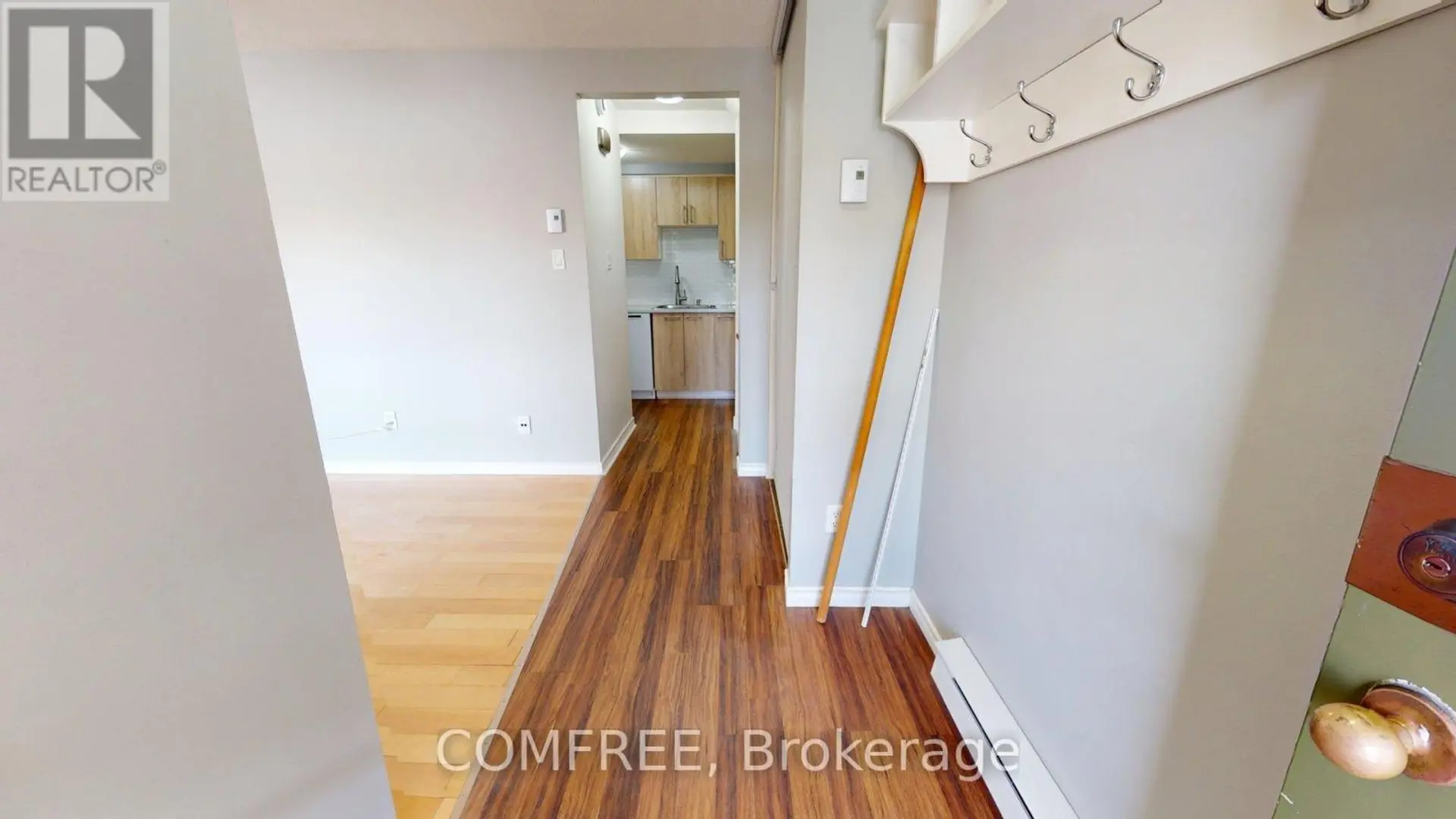 #6 268 PRESLAND ROAD - Image 2