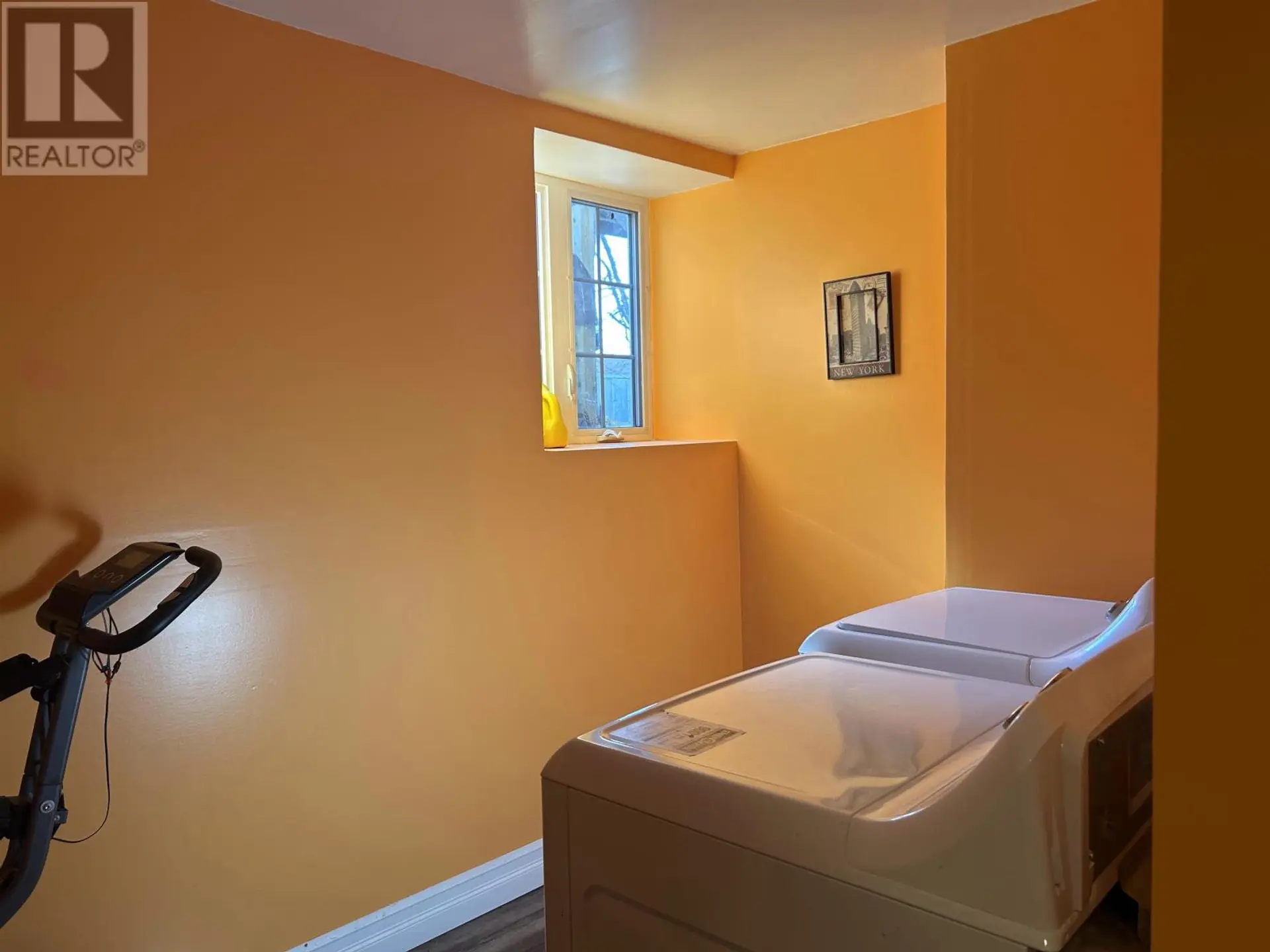 990 FORT AUGUSTUS Road - Image 12