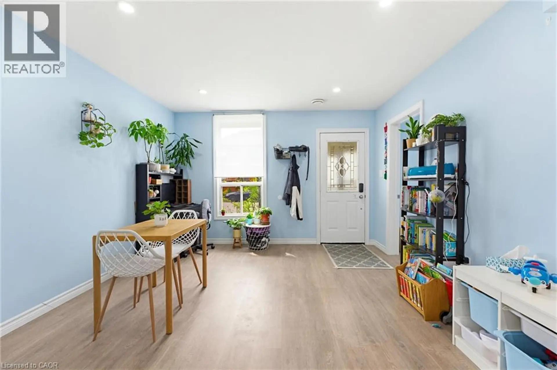 291 PARK Avenue - Image 4