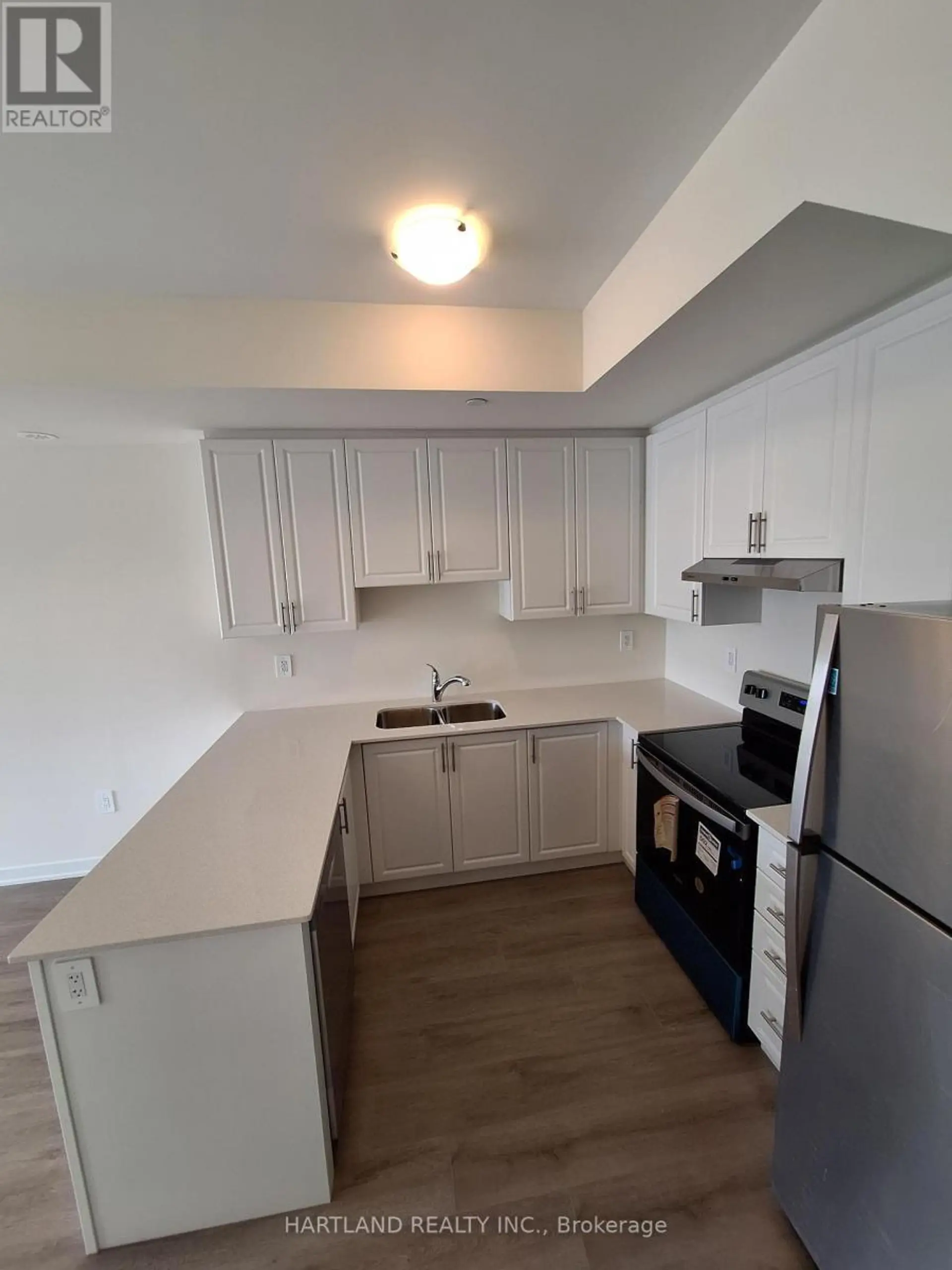 #304 1695 DERSAN STREET - Image 3