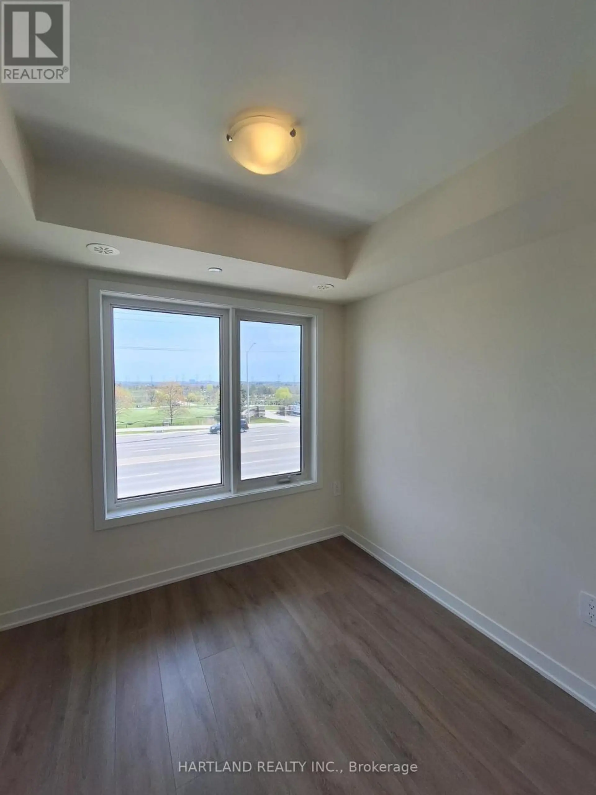 #304 1695 DERSAN STREET - Image 9