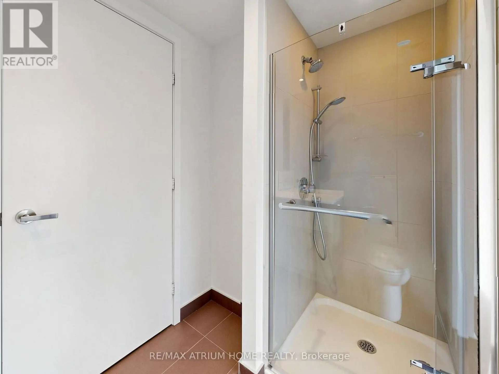 #4308 15 GRENVILLE STREET - Image 10