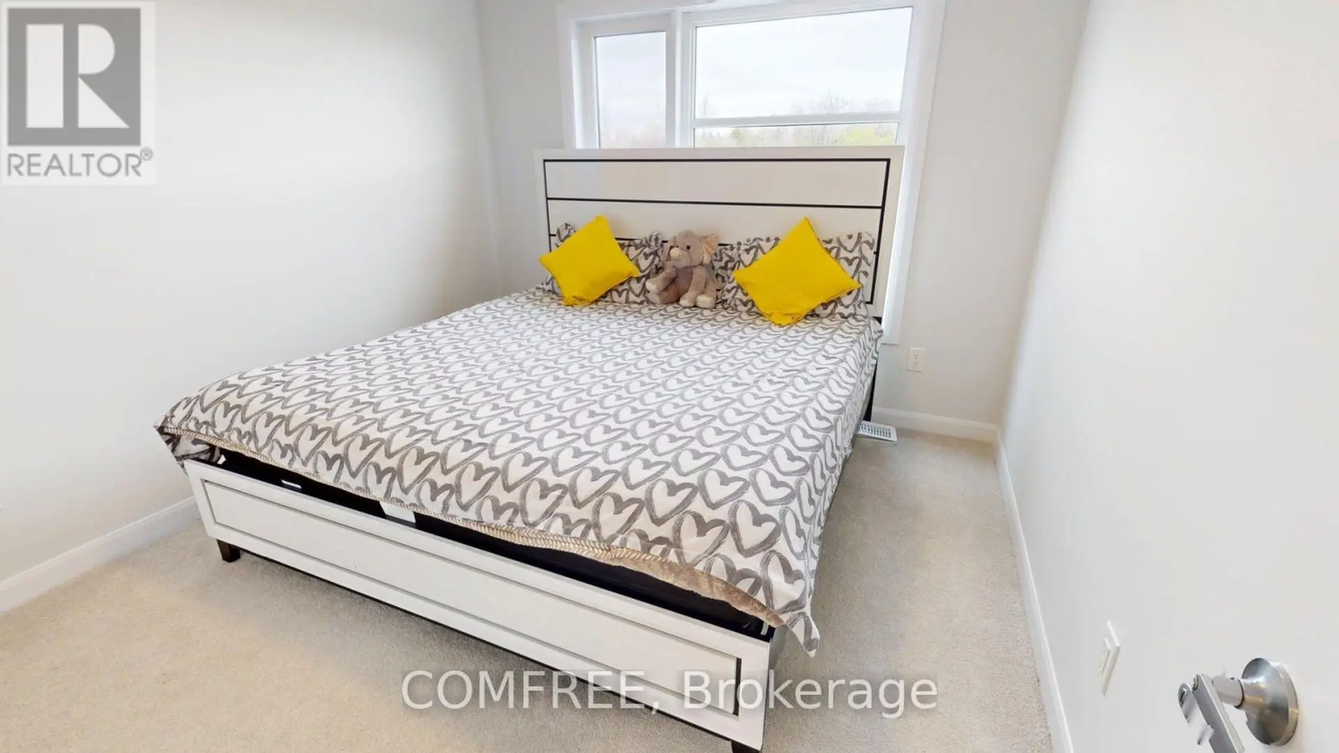 272 ELSIE MACGILL WALK - Image 14