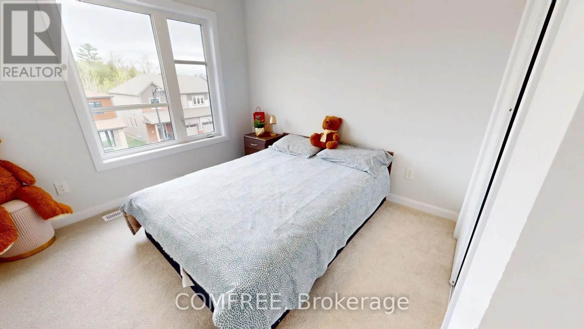 272 ELSIE MACGILL WALK - Image 16