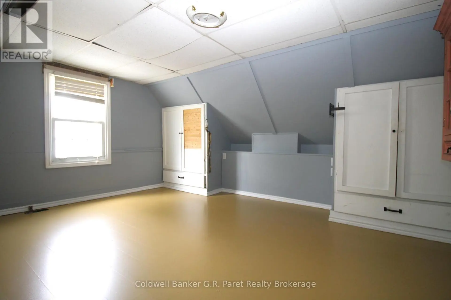 15 WAWA STREET - Image 11